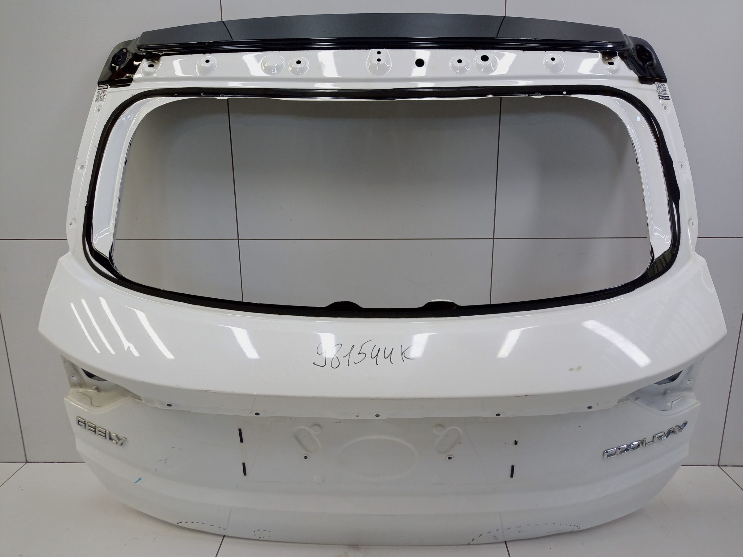 Крышка багажника Geely Coolray
