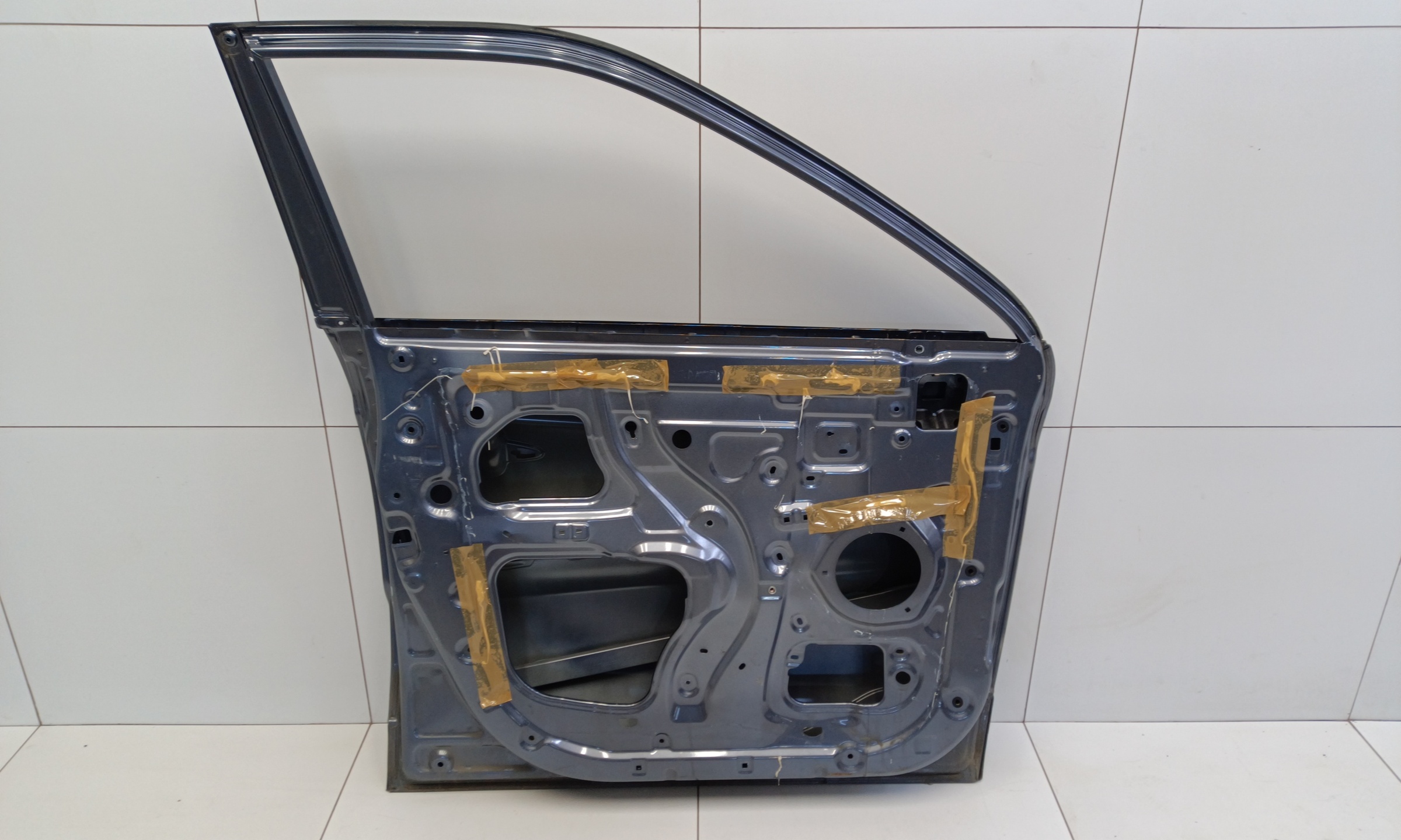 Дверь передняя левая Москвич 3