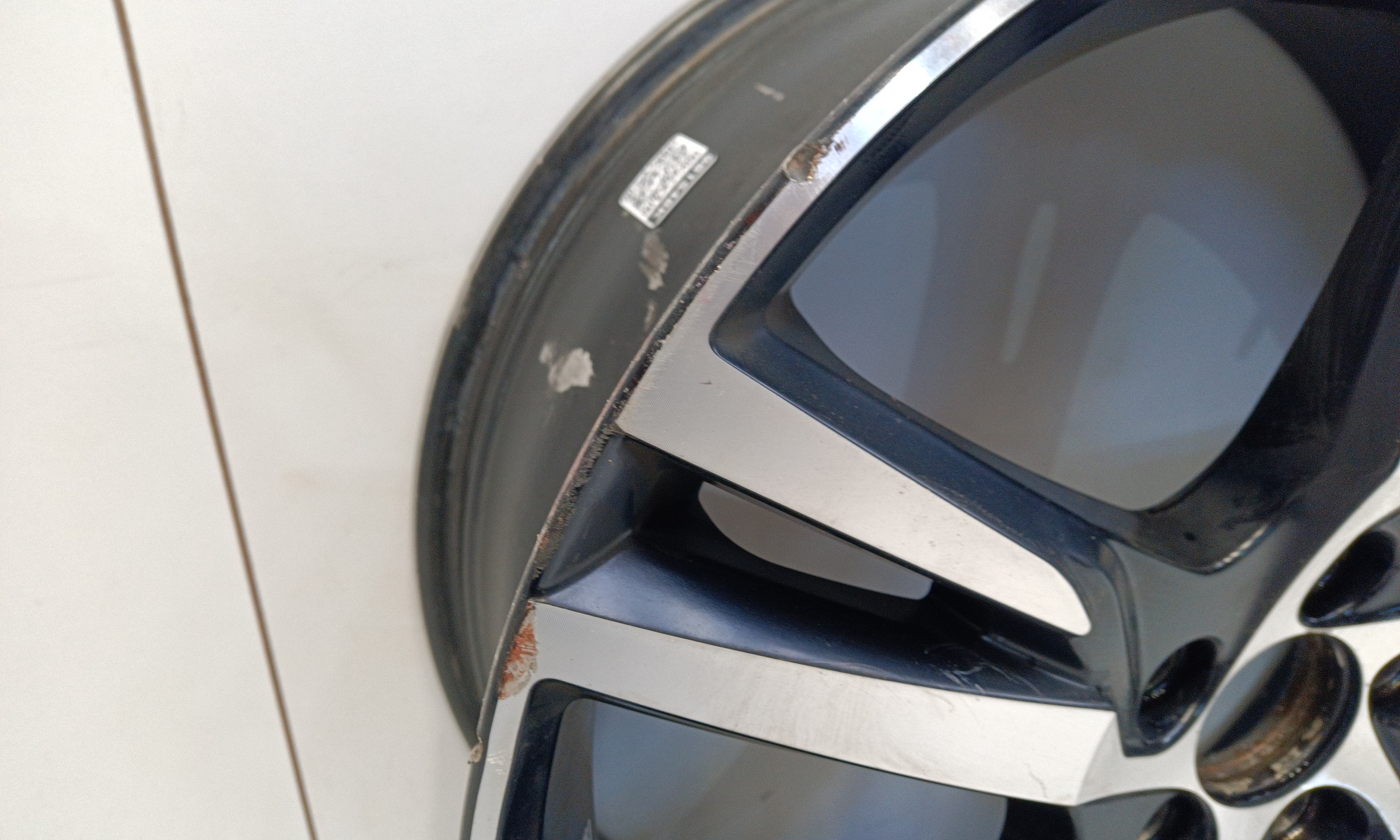 Диск колеса литой Volvo XC60 2 R19