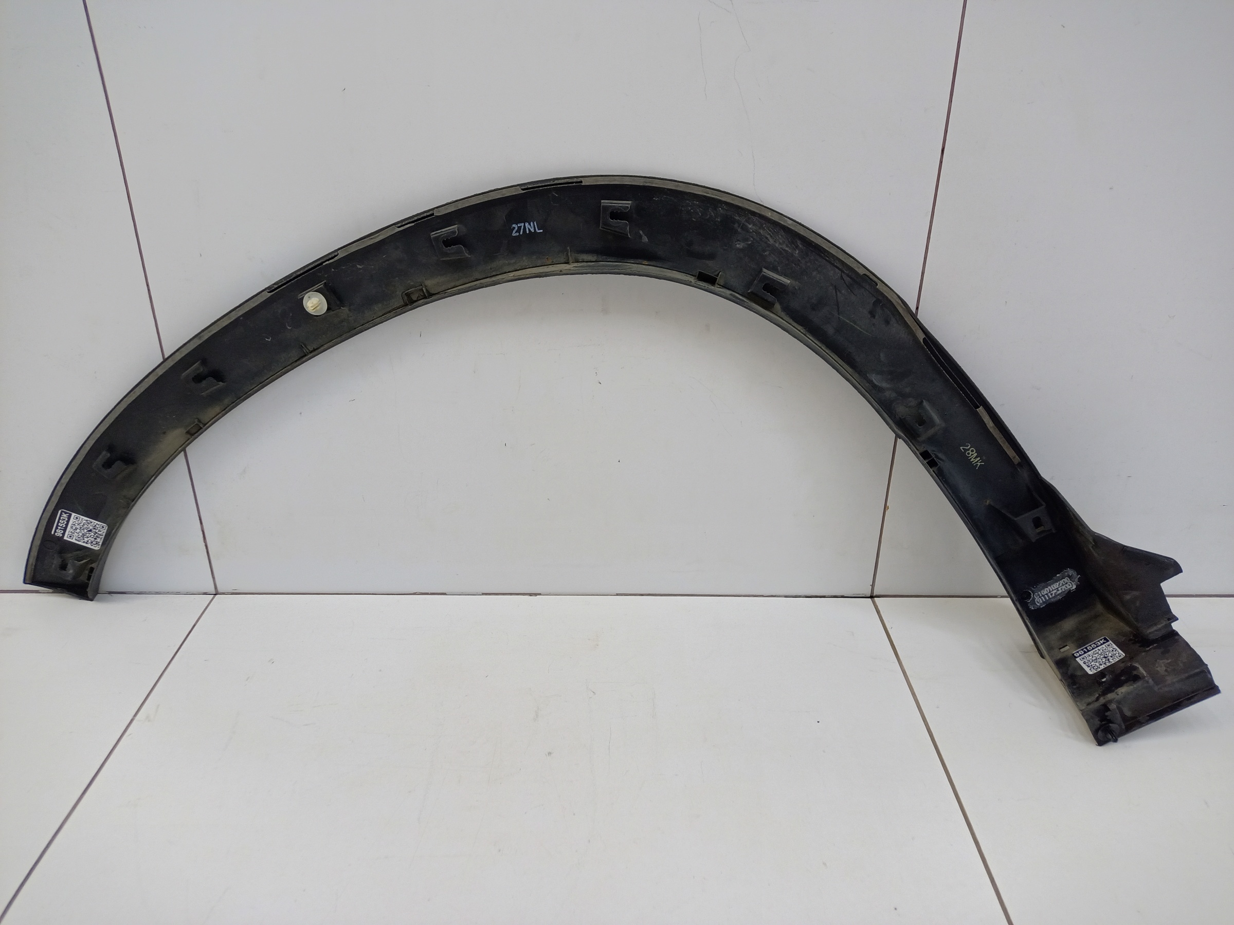 Накладка крыла переднего правого Subaru Forester 5 SK