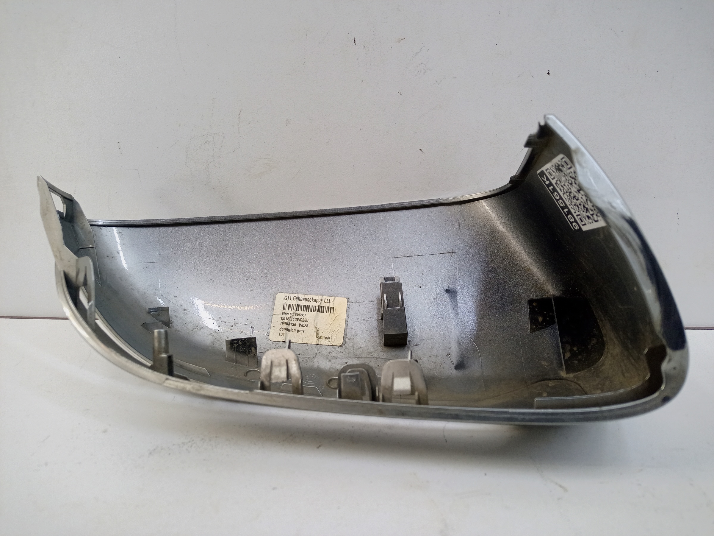 Крышка зеркала левого BMW 7er G11