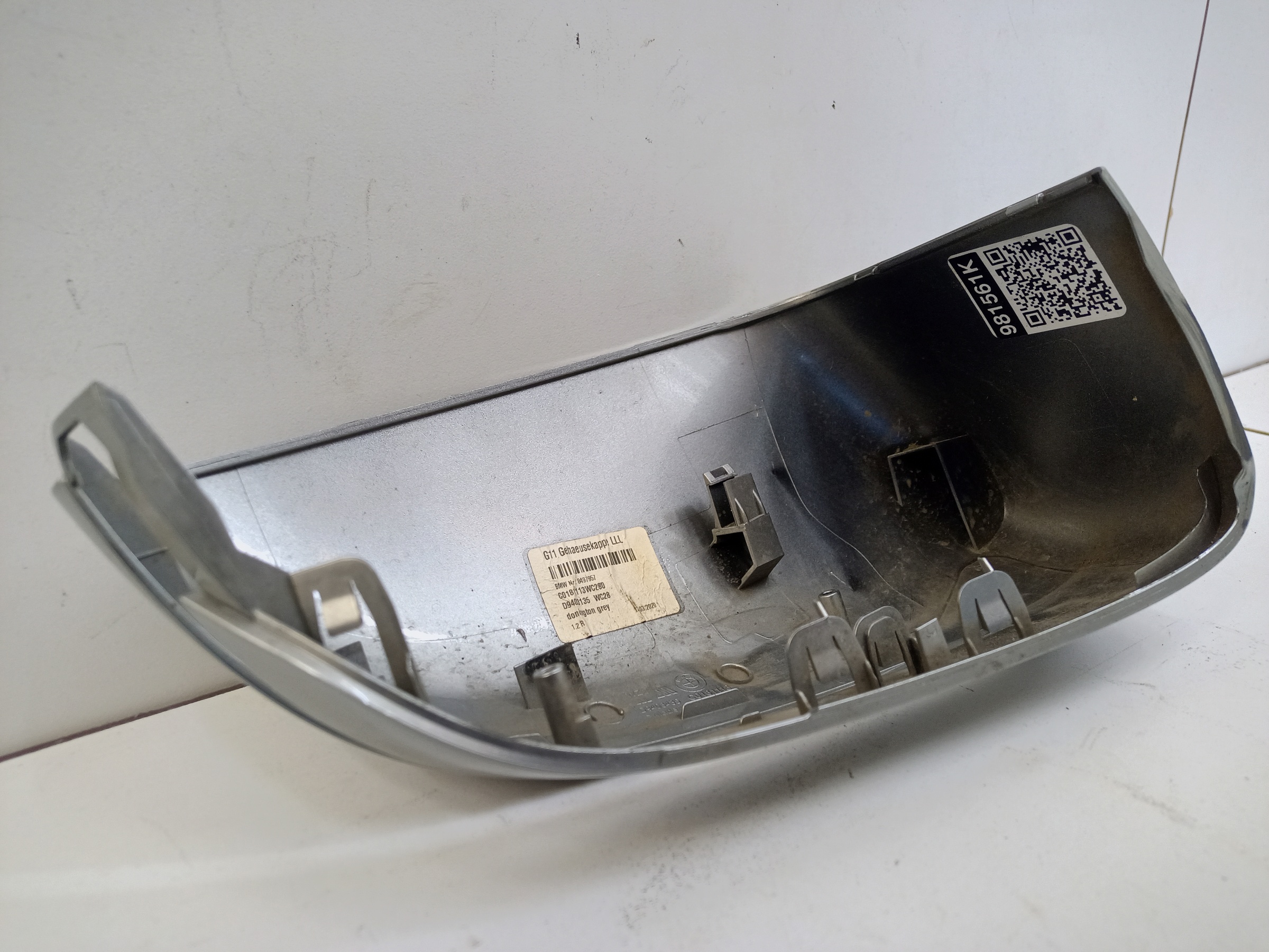 Крышка зеркала левого BMW 7er G11