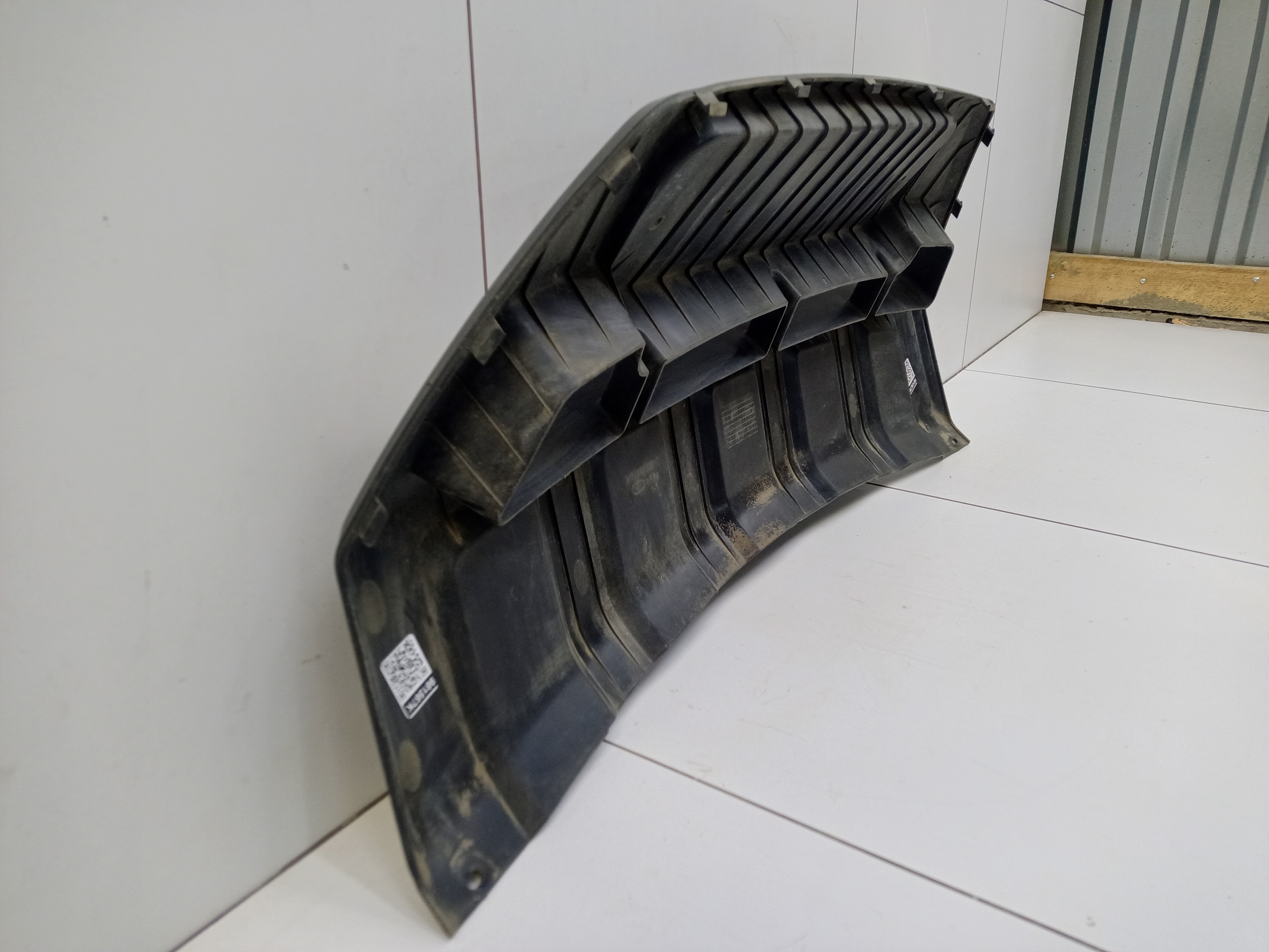 Накладка переднего бампера UAZ Patriot Restail 2