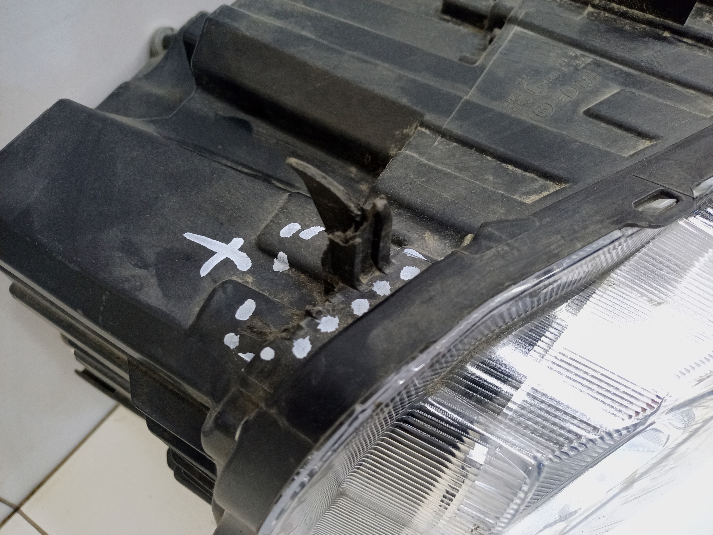 Фара передняя правая Haval H3 LED