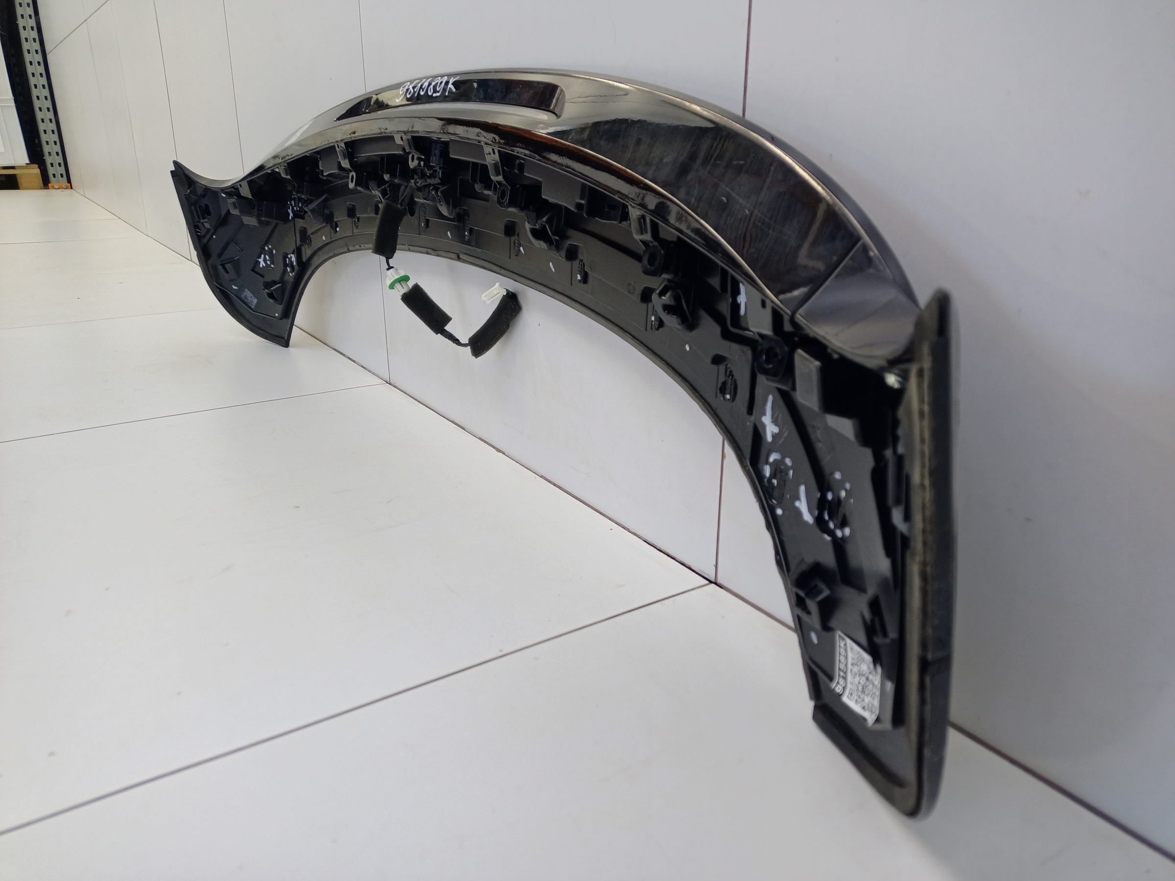Спойлер крышки багажника Mazda CX-4 Restail