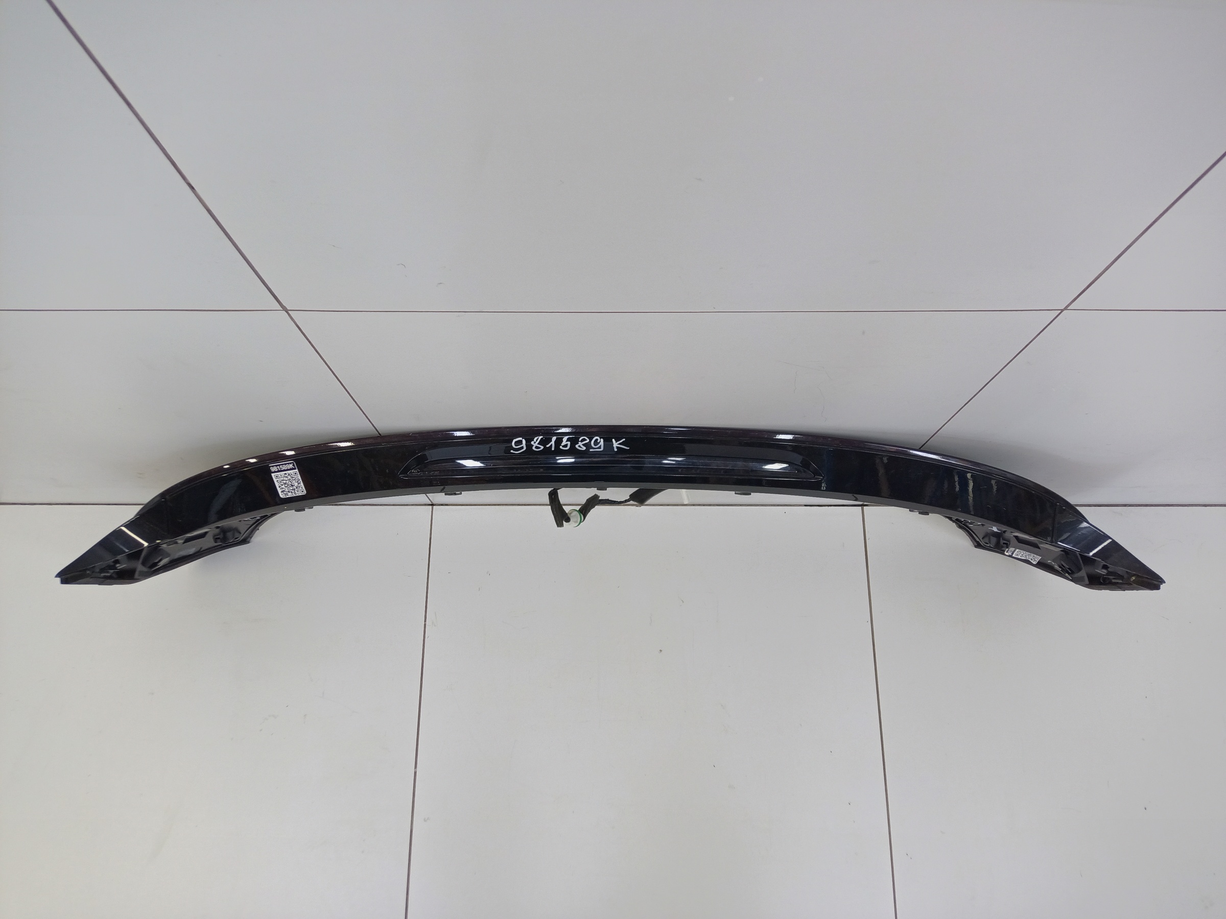Спойлер крышки багажника Mazda CX-4 Restail