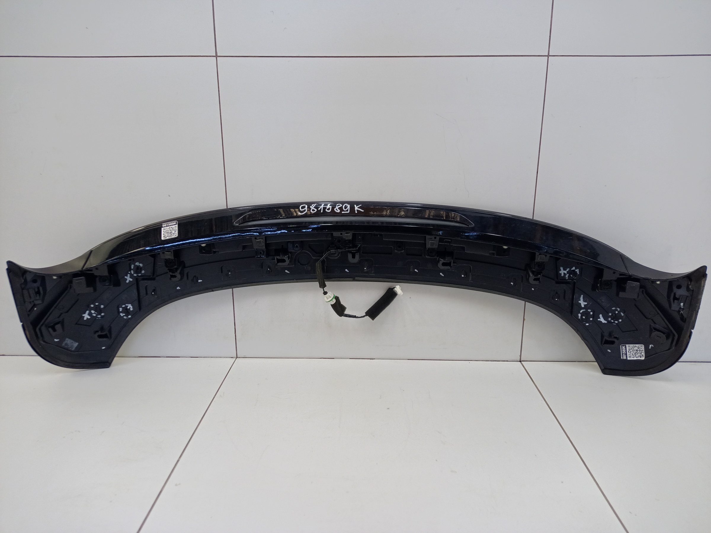 Спойлер крышки багажника Mazda CX-4 Restail
