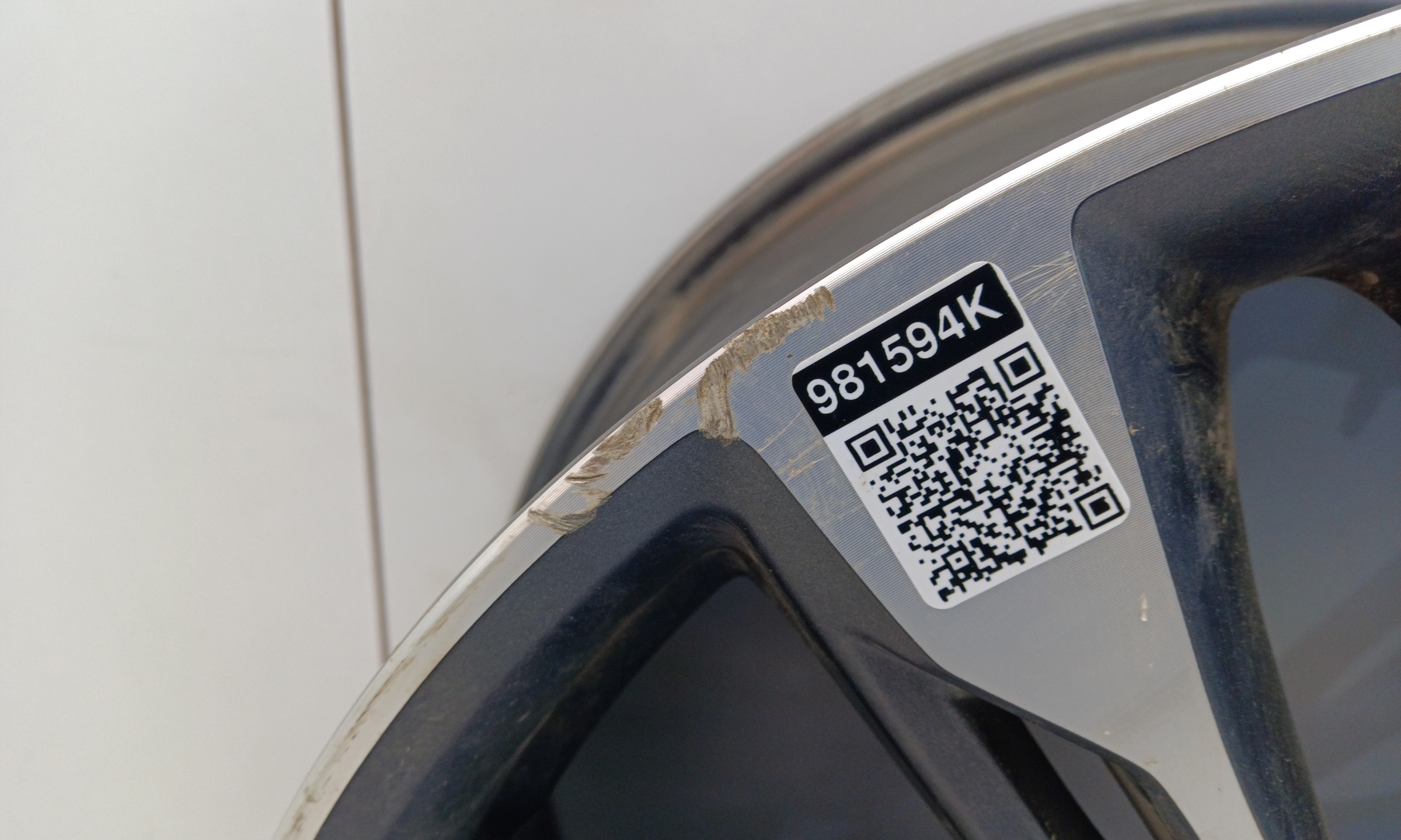 Диск колеса литой Geely Tugella R20 серый