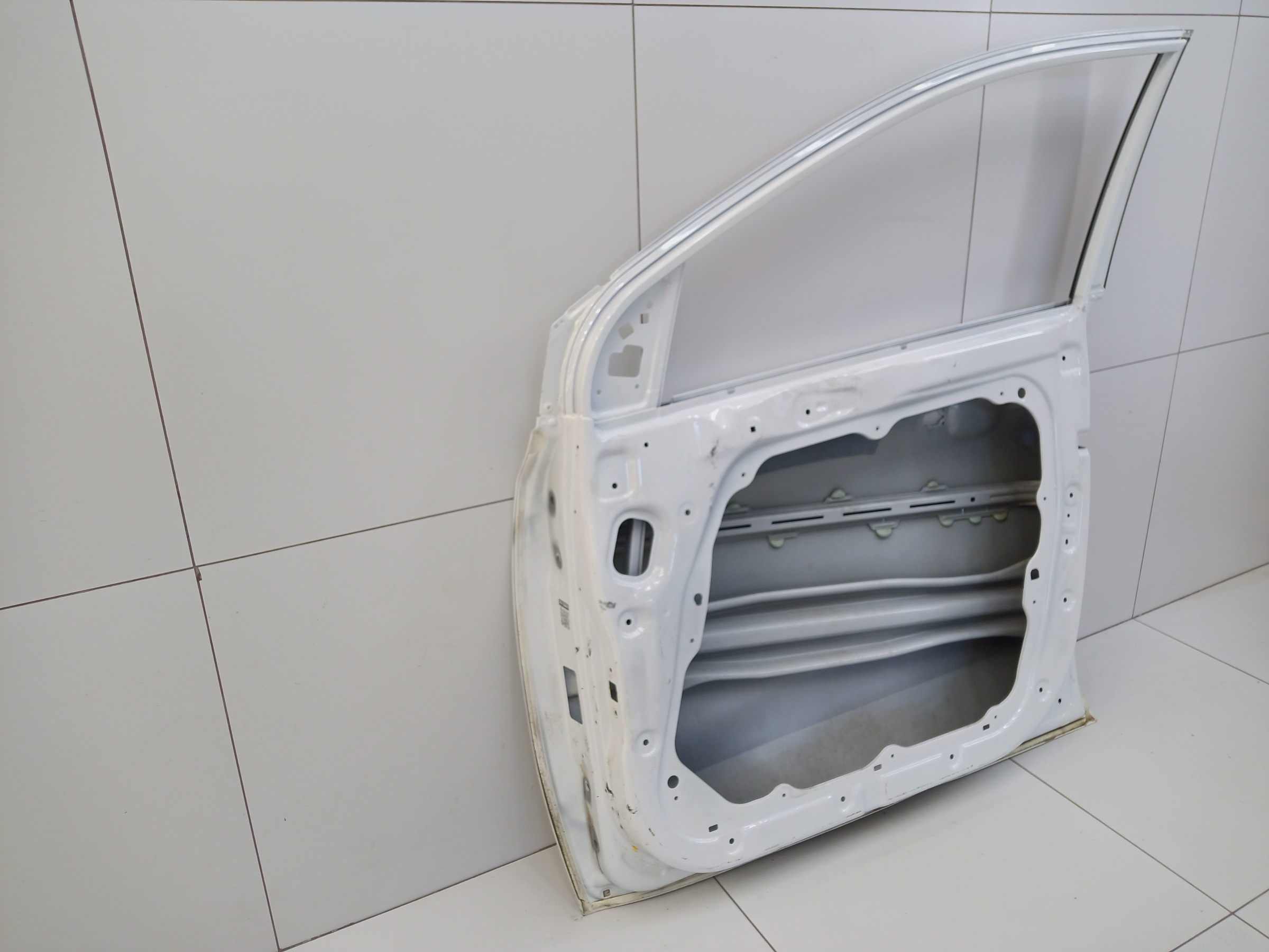 Дверь передняя правая Kia Sportage 4