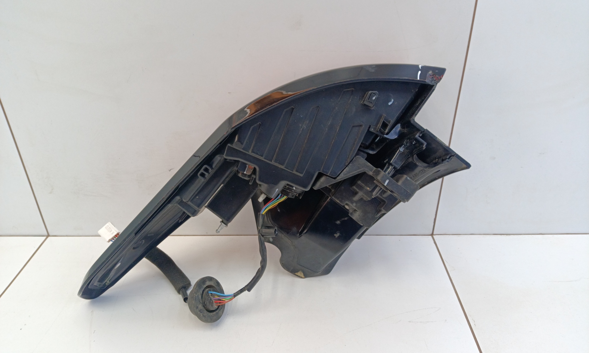 Фонарь задний левый наружный Exeed LX