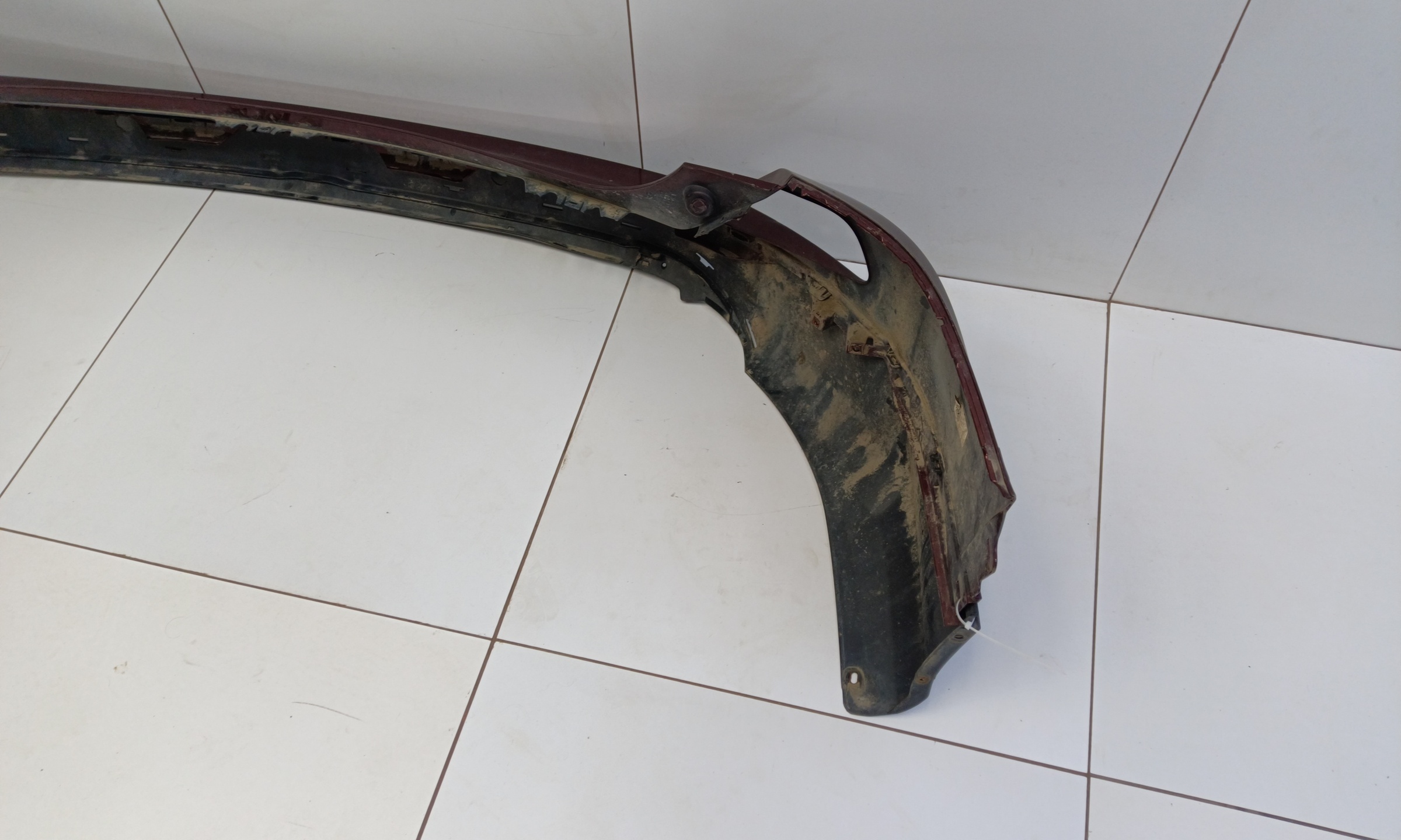 Бампер задний Toyota RAV4 CA40 Restail