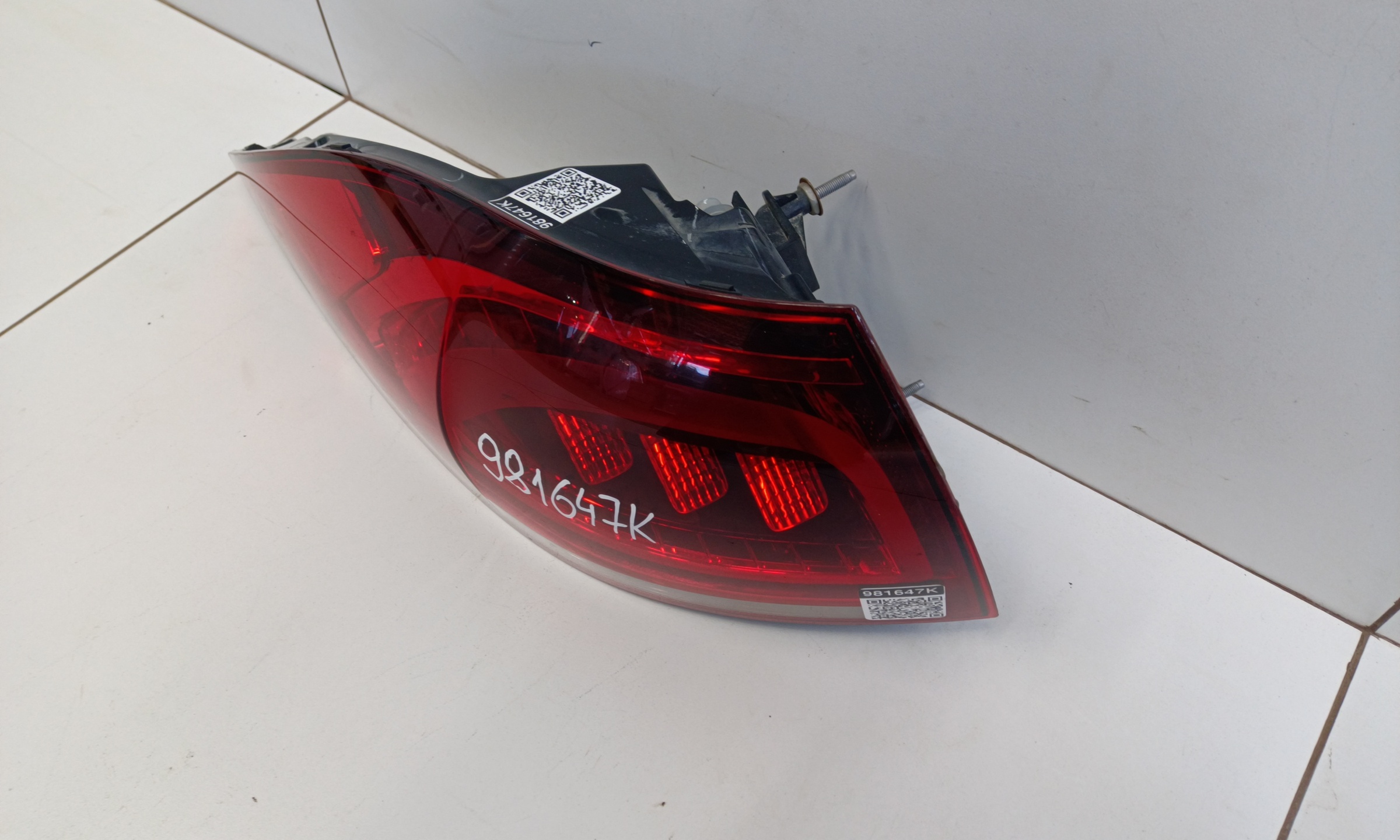 Фонарь задний левый наружный Mercedes-Benz GLE-klasse V167 LED