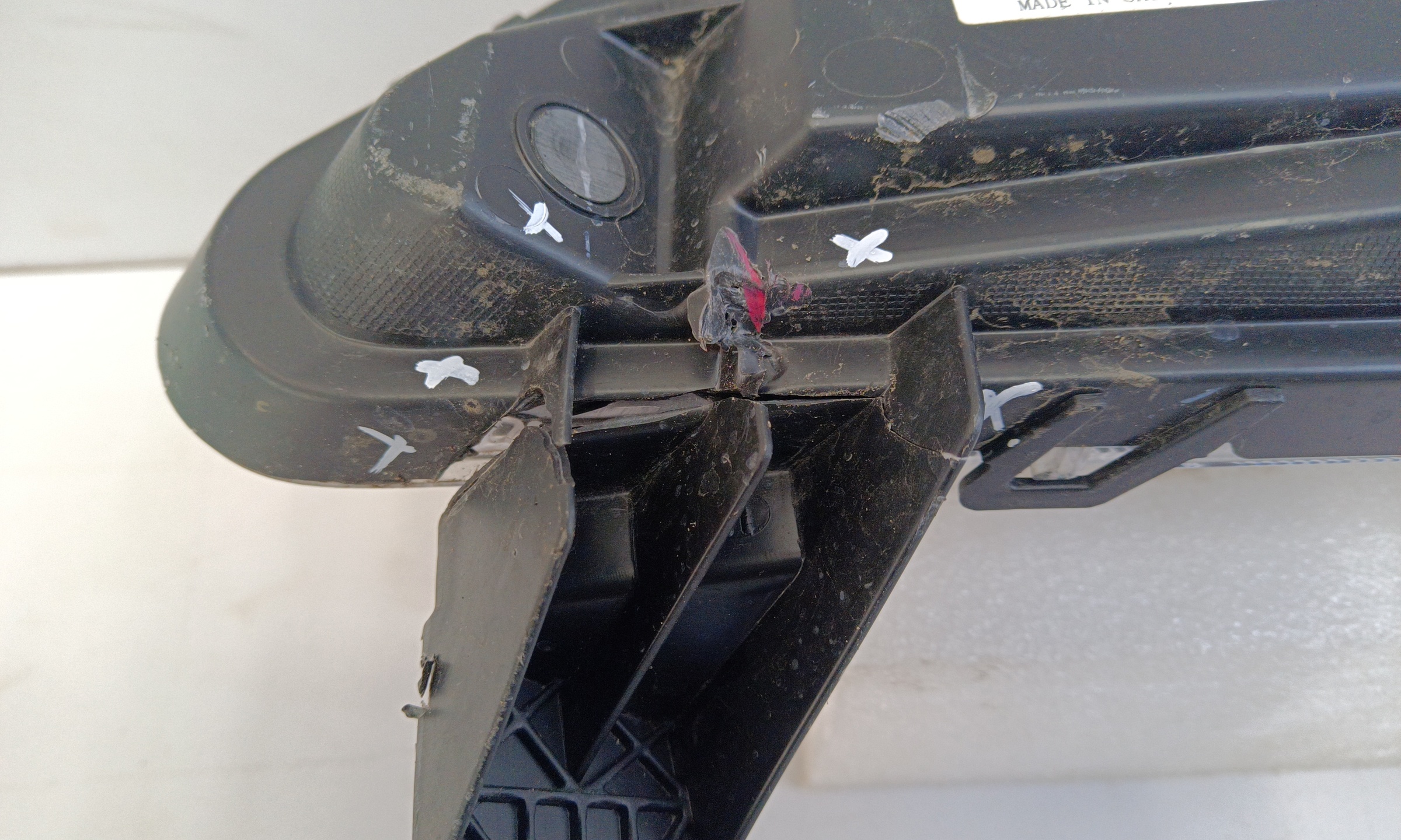 Фара ПТФ передняя правая Kaiyi X3