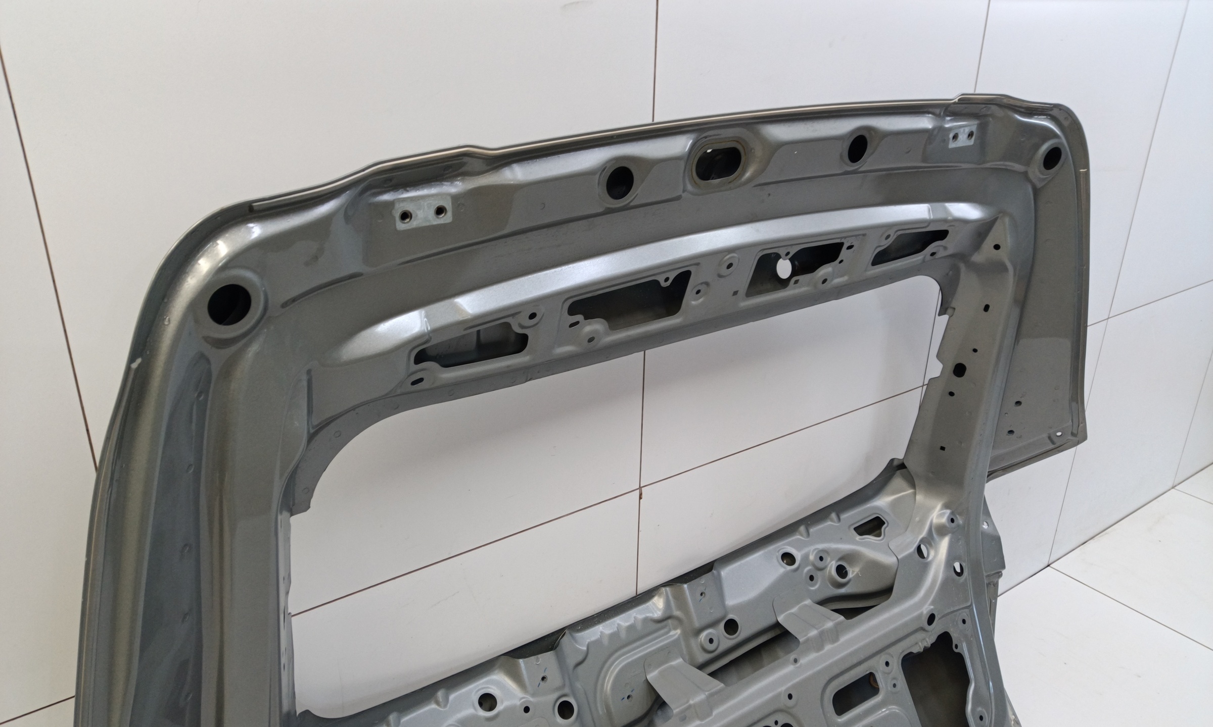 Крышка багажника Exeed LX