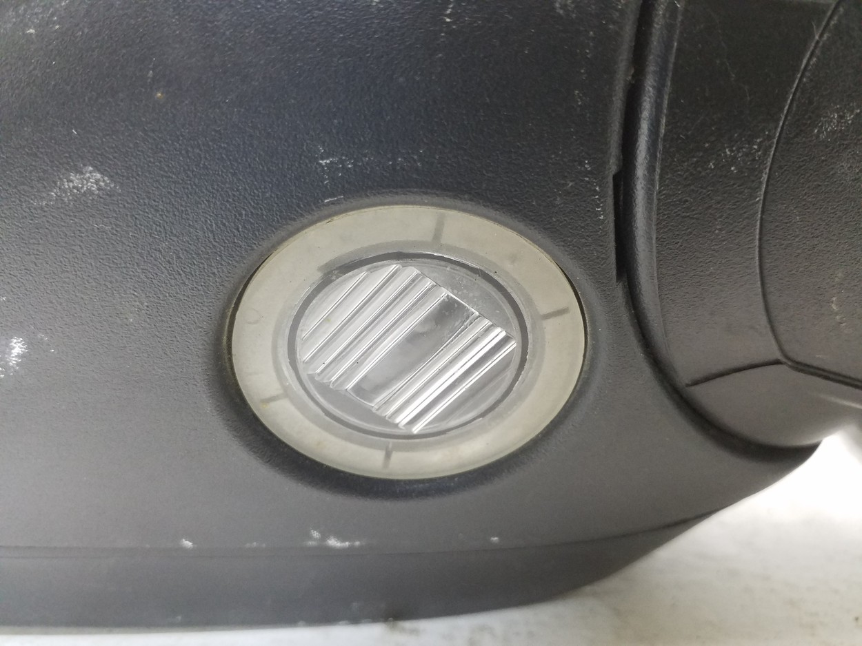 Зеркало правое Volvo XC60 1 Restail 12 контактов
