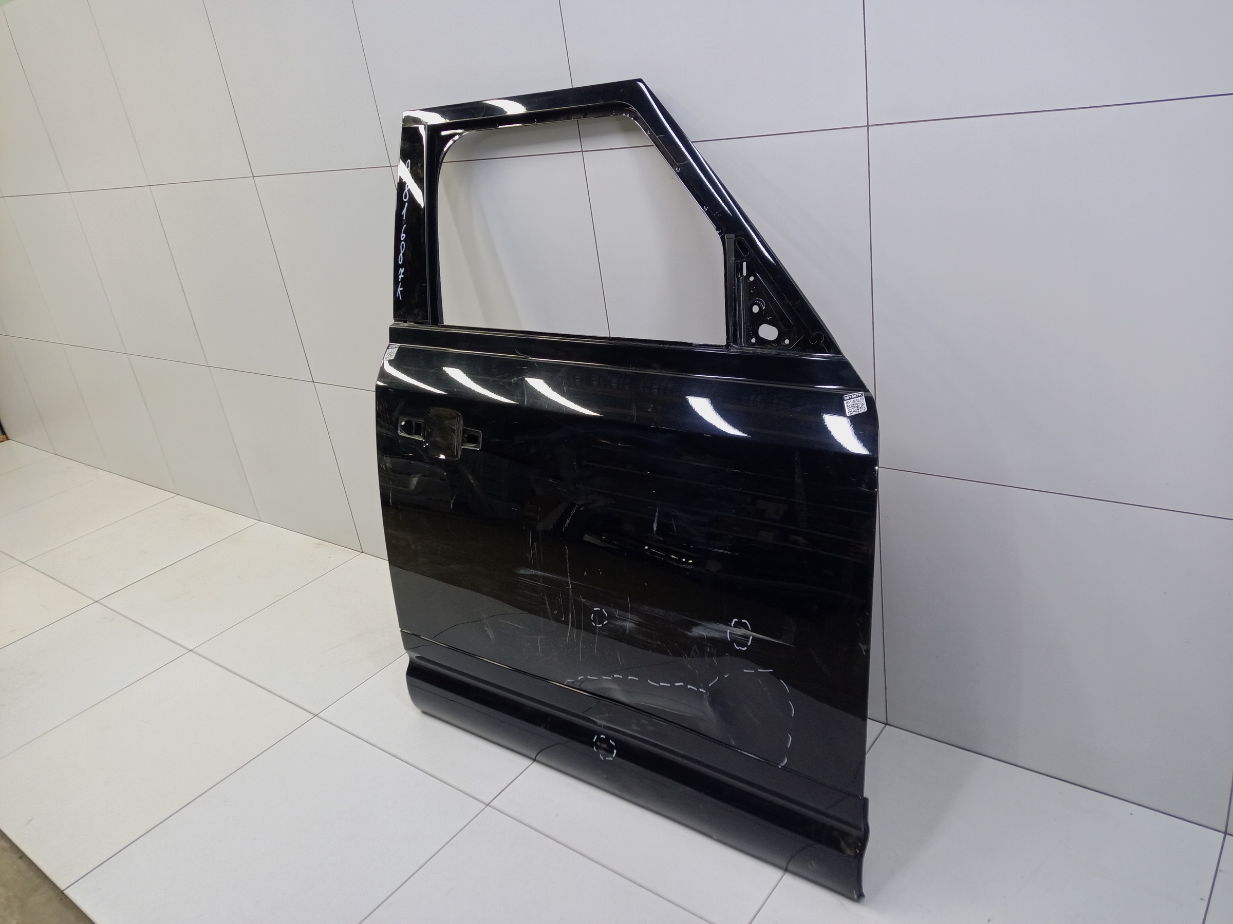 Дверь передняя правая Land Rover Defender 2