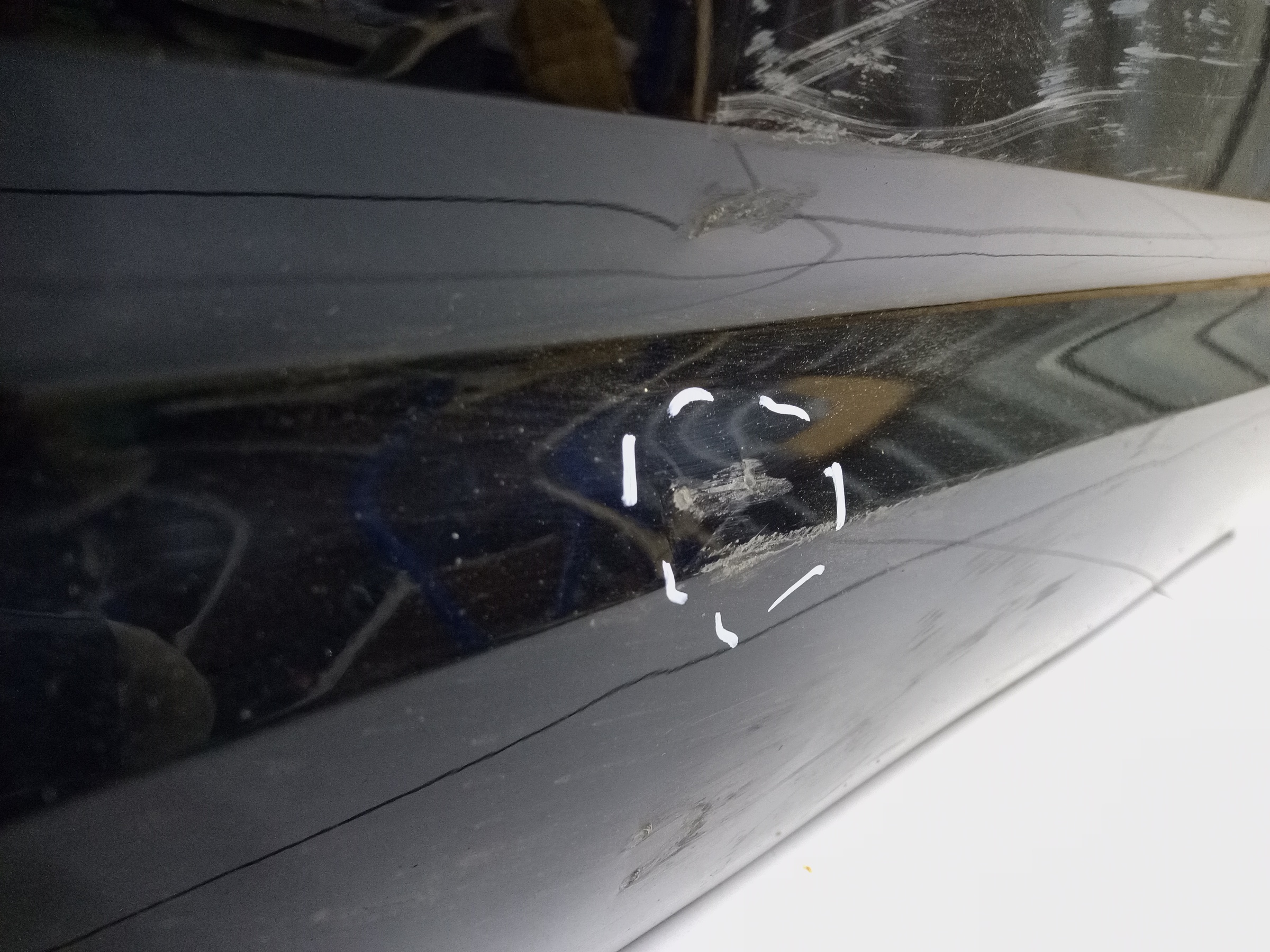 Дверь передняя правая Land Rover Defender 2