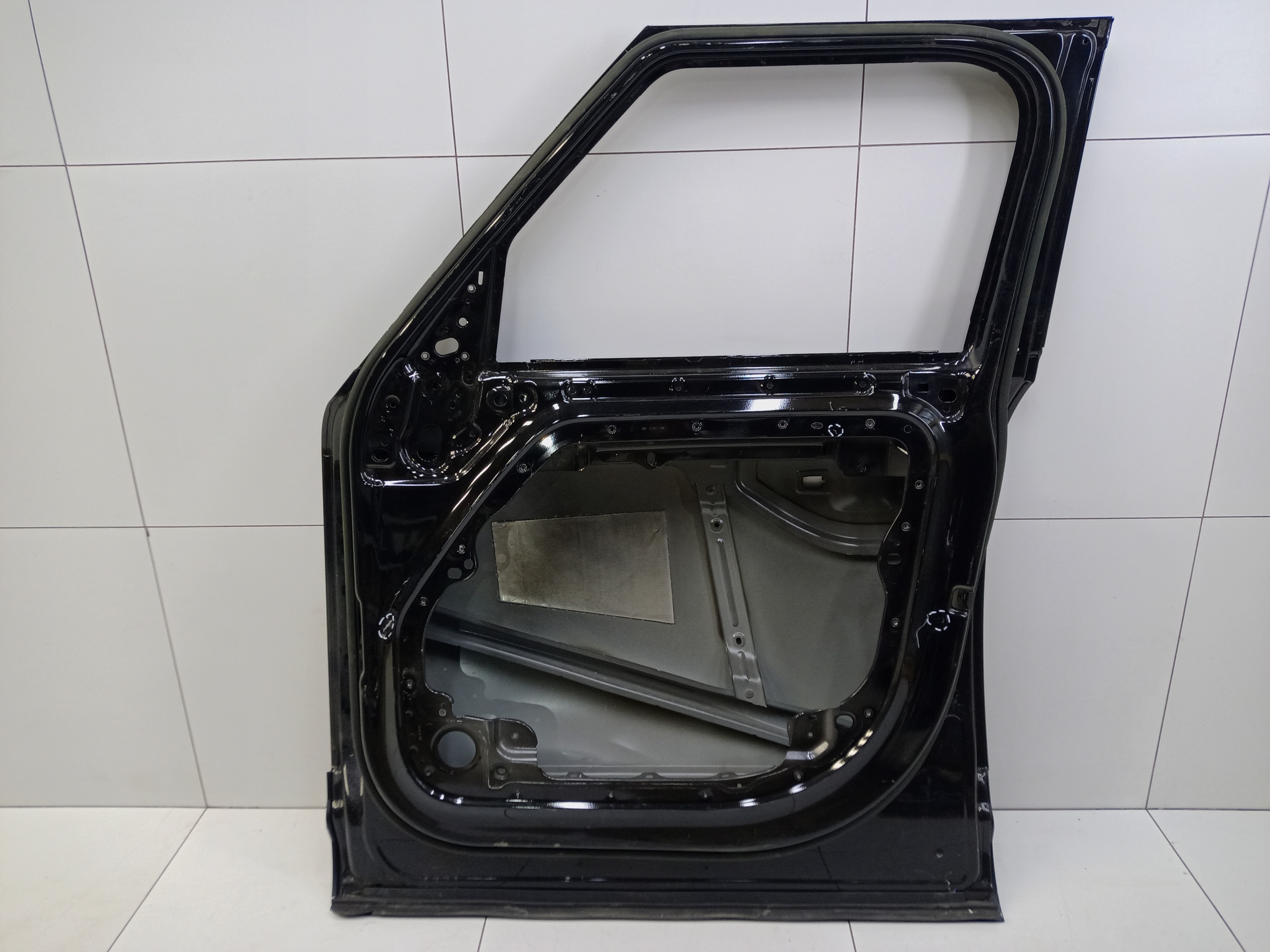 Дверь передняя правая Land Rover Defender 2