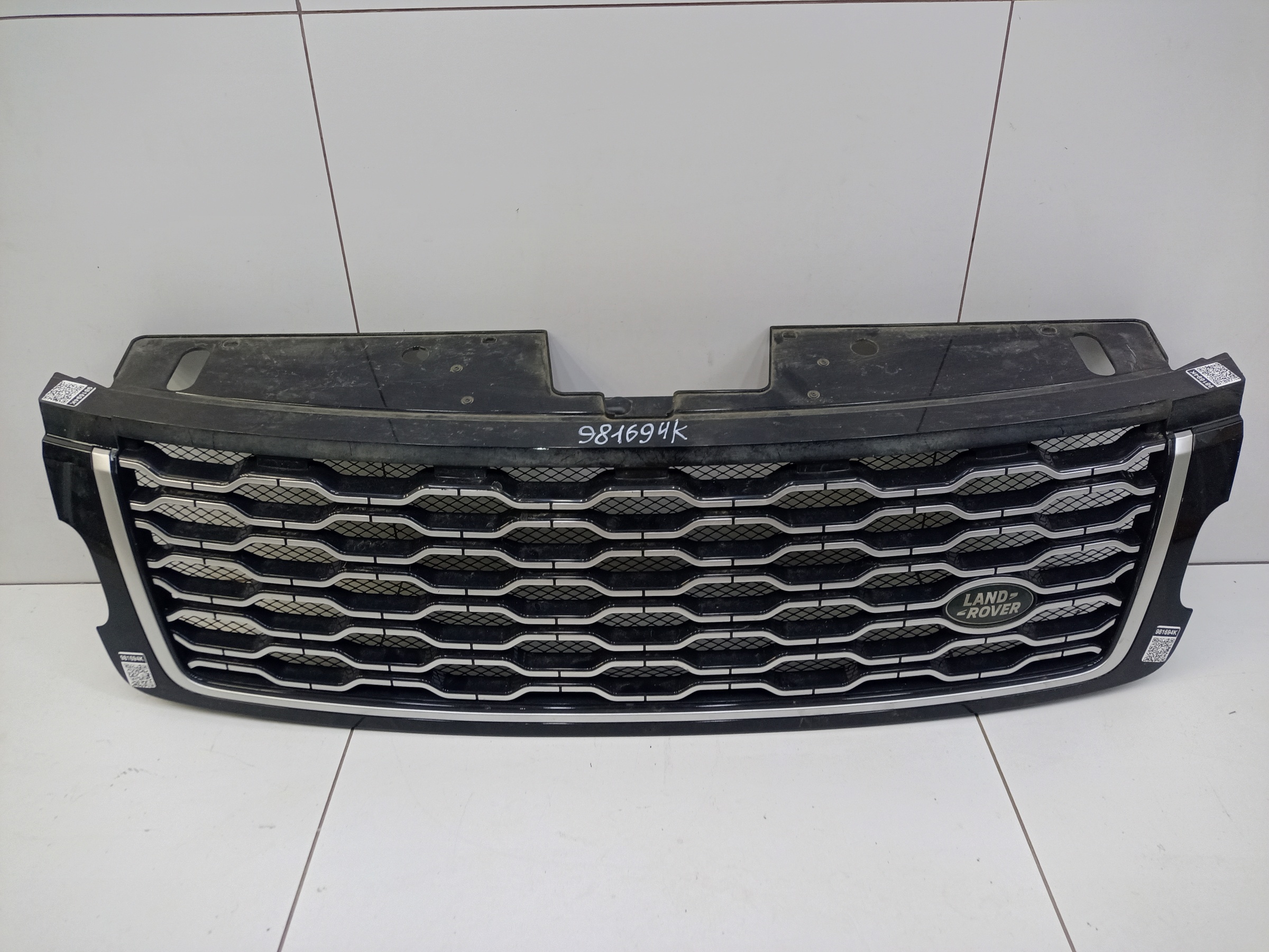 Решетка радиатора Land Rover Range Rover 4 Restail
