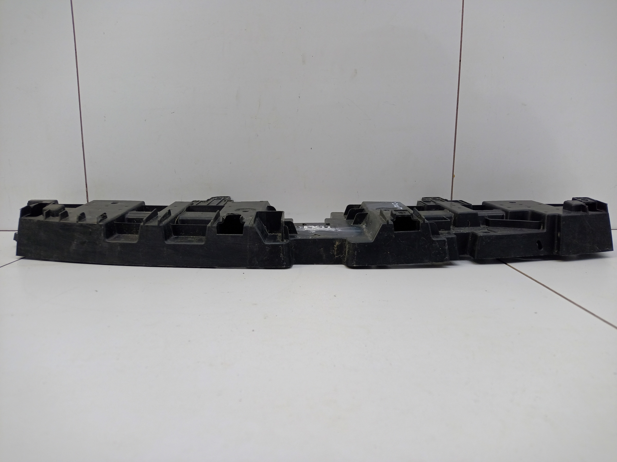 Кронштейн решетки радиатора Kaiyi X3