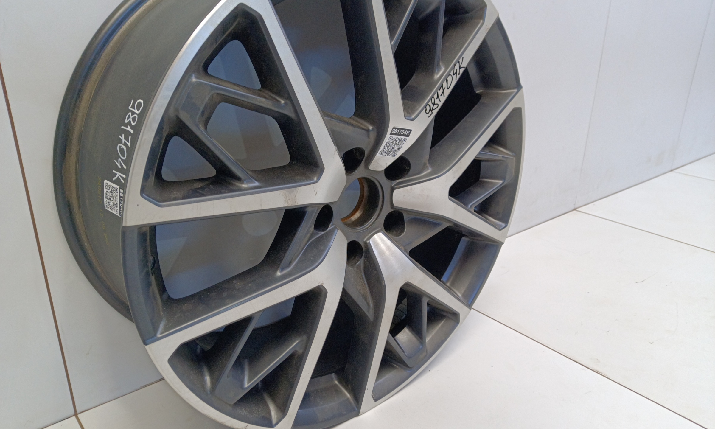 Диск колеса литой GAC GS8 2 R20