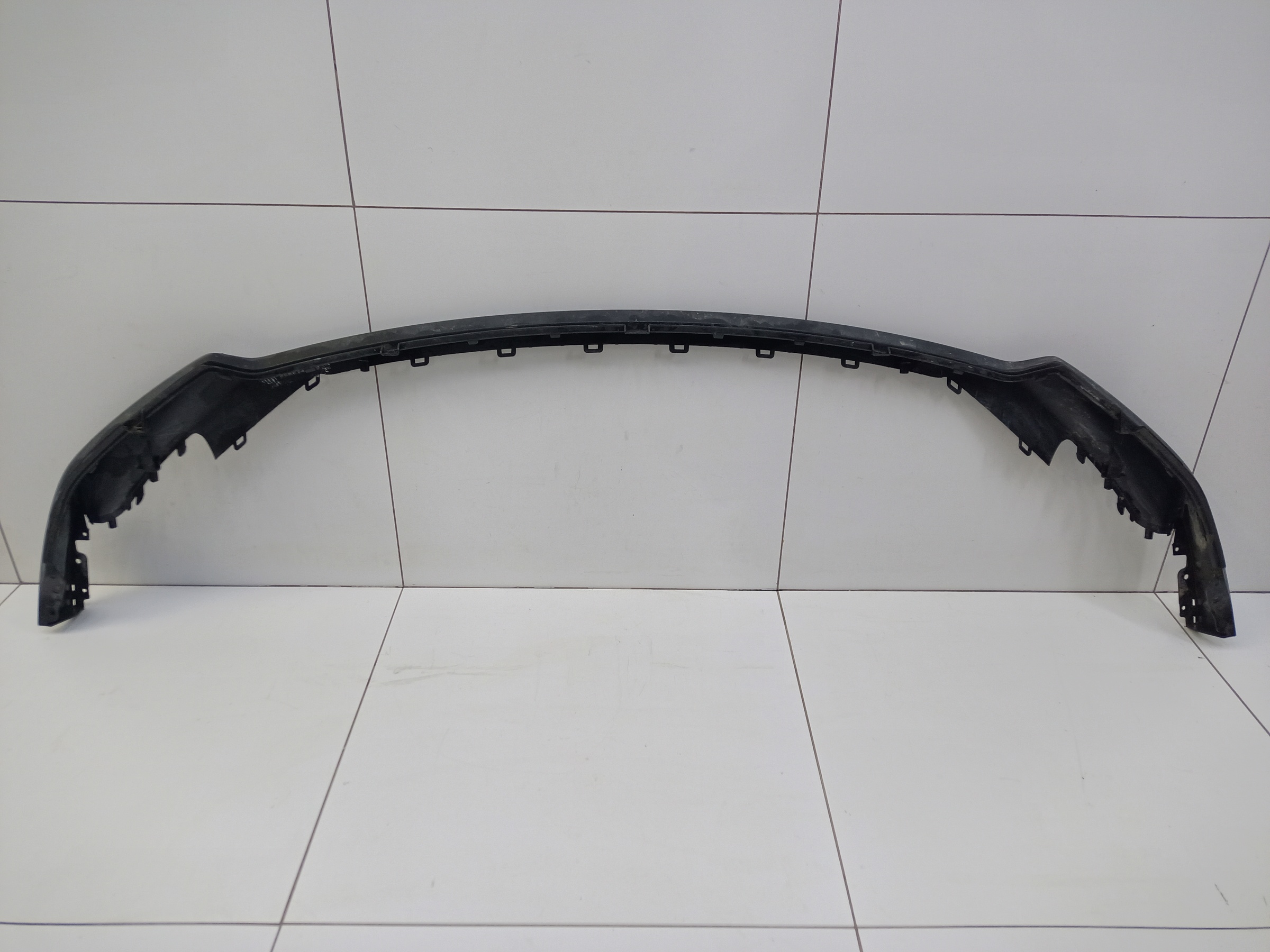 Юбка переднего бампера верхняя часть Geely Coolray