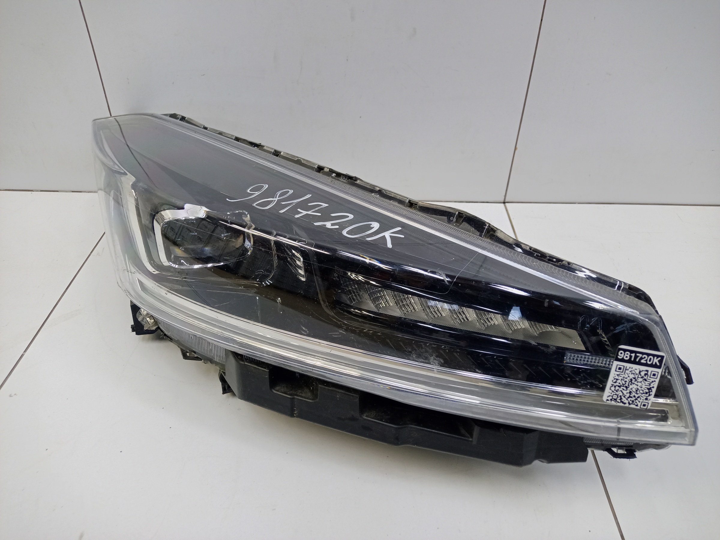 Фара передняя правая Kaiyi X3 LED