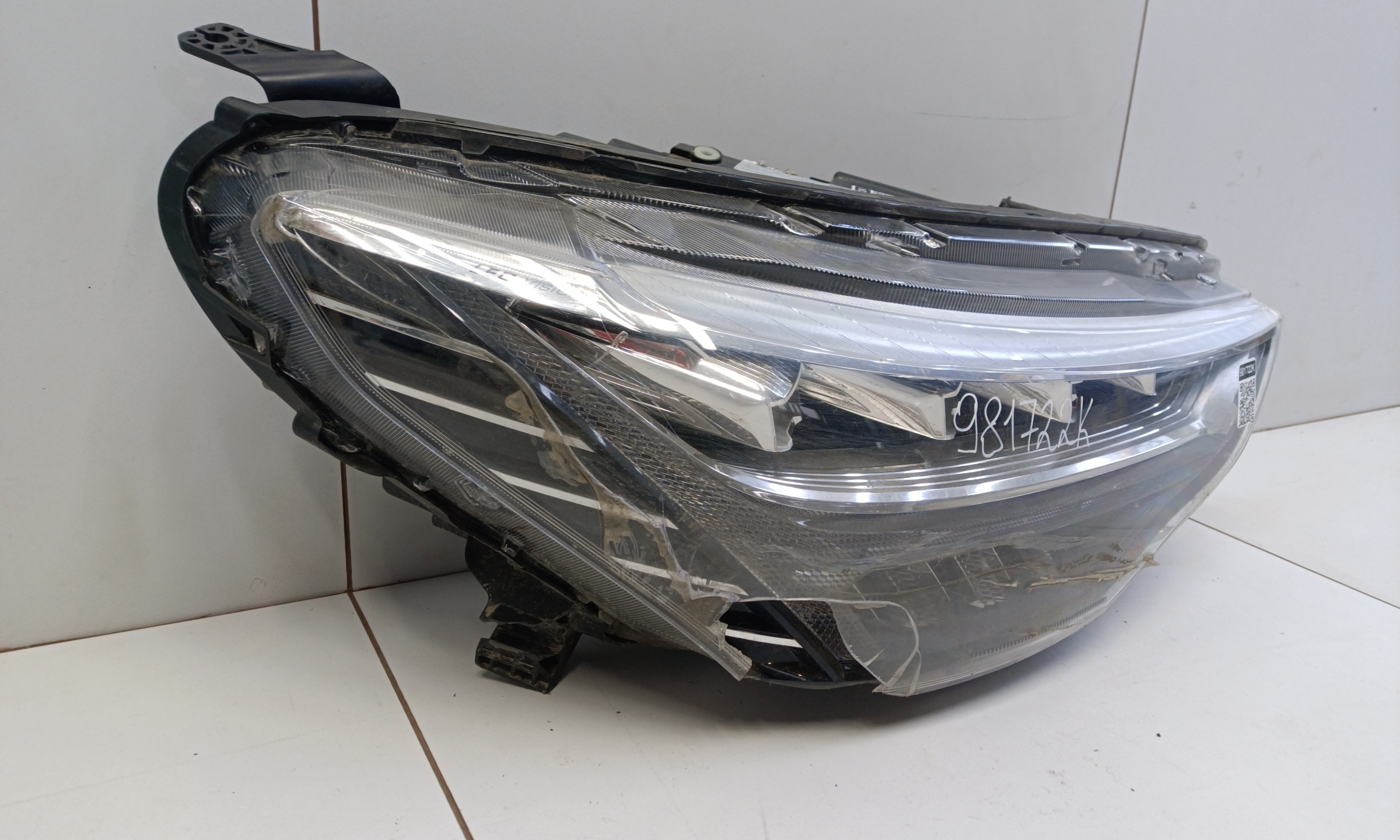 Фара передняя правая Haval Jolion LED