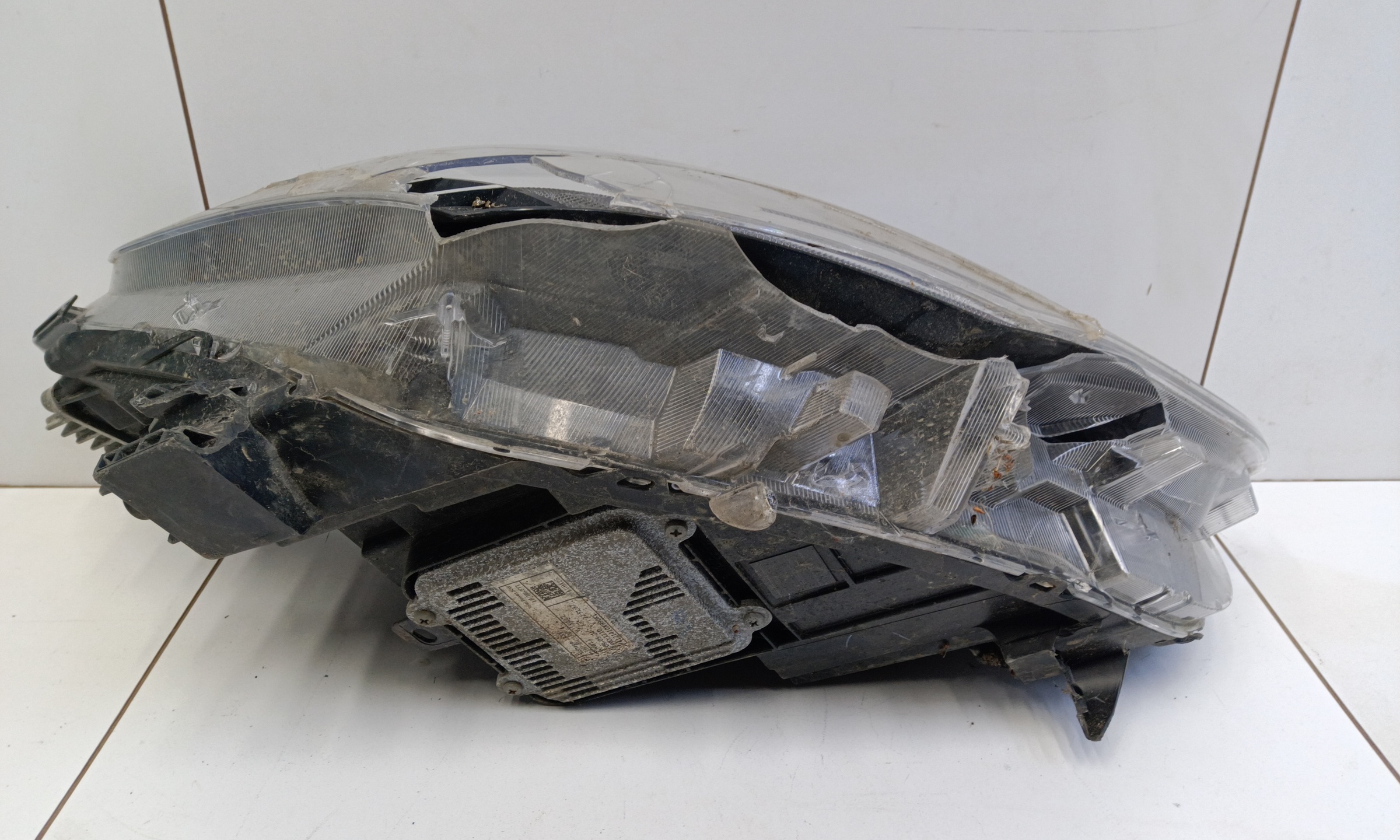 Фара передняя правая Haval Jolion LED