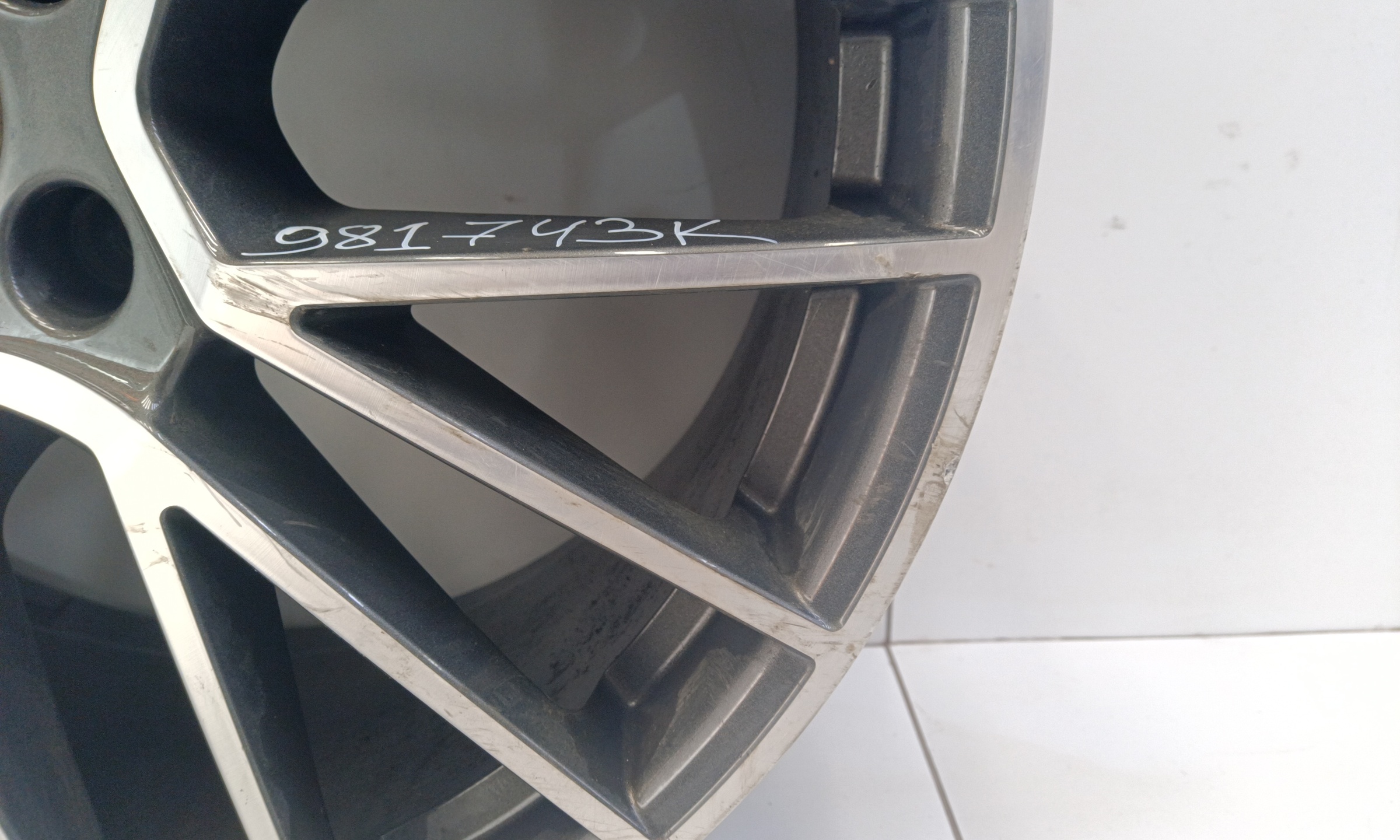 Диск колеса литой Porsche Cayenne 3 R21