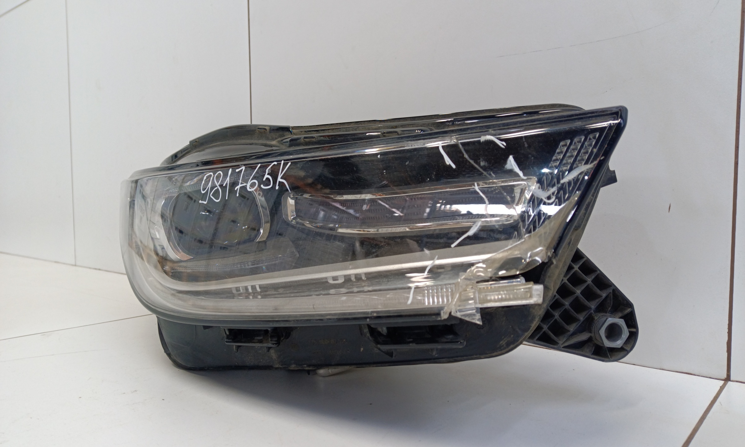 Фара передняя правая Exeed TXL Restail LED