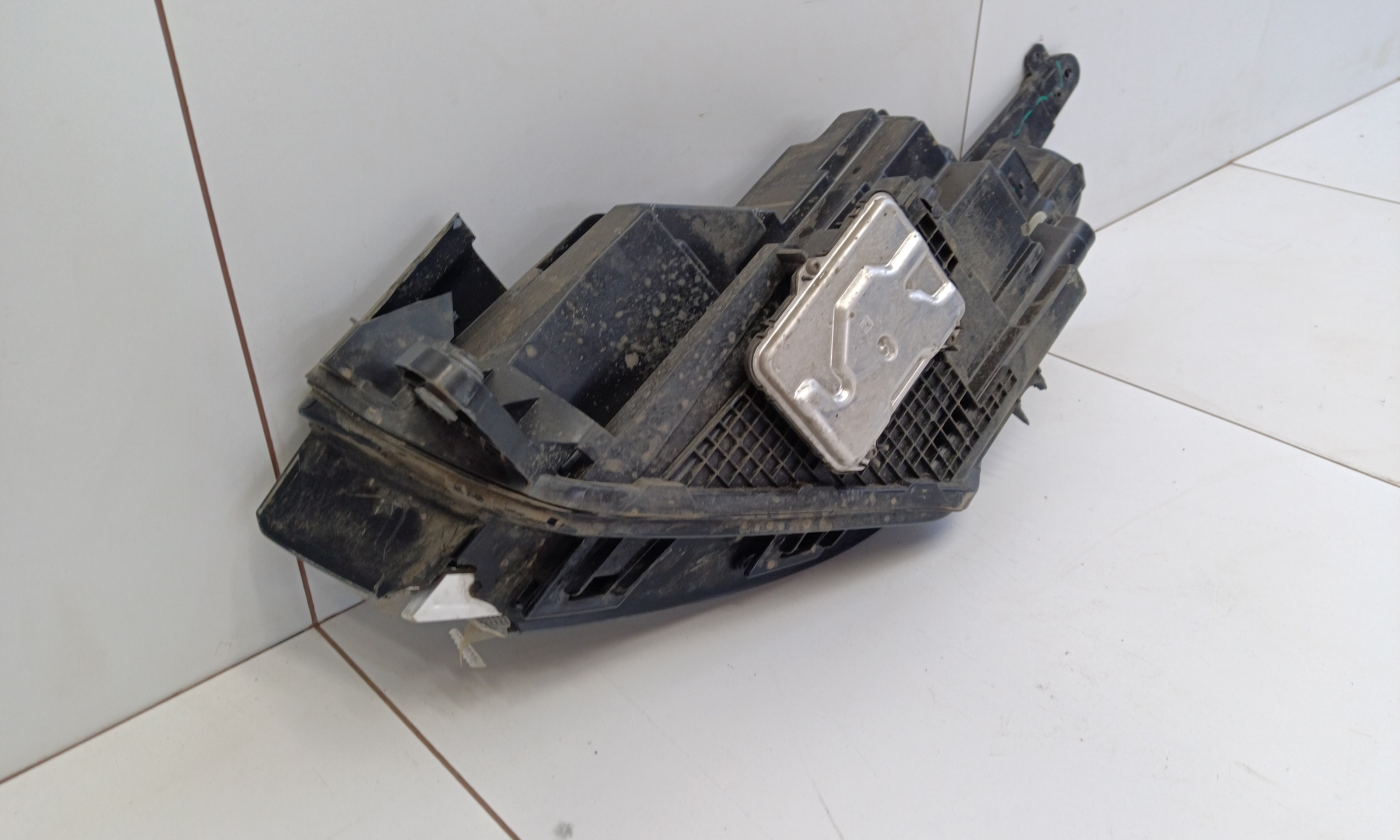 Фара передняя правая Exeed TXL Restail LED