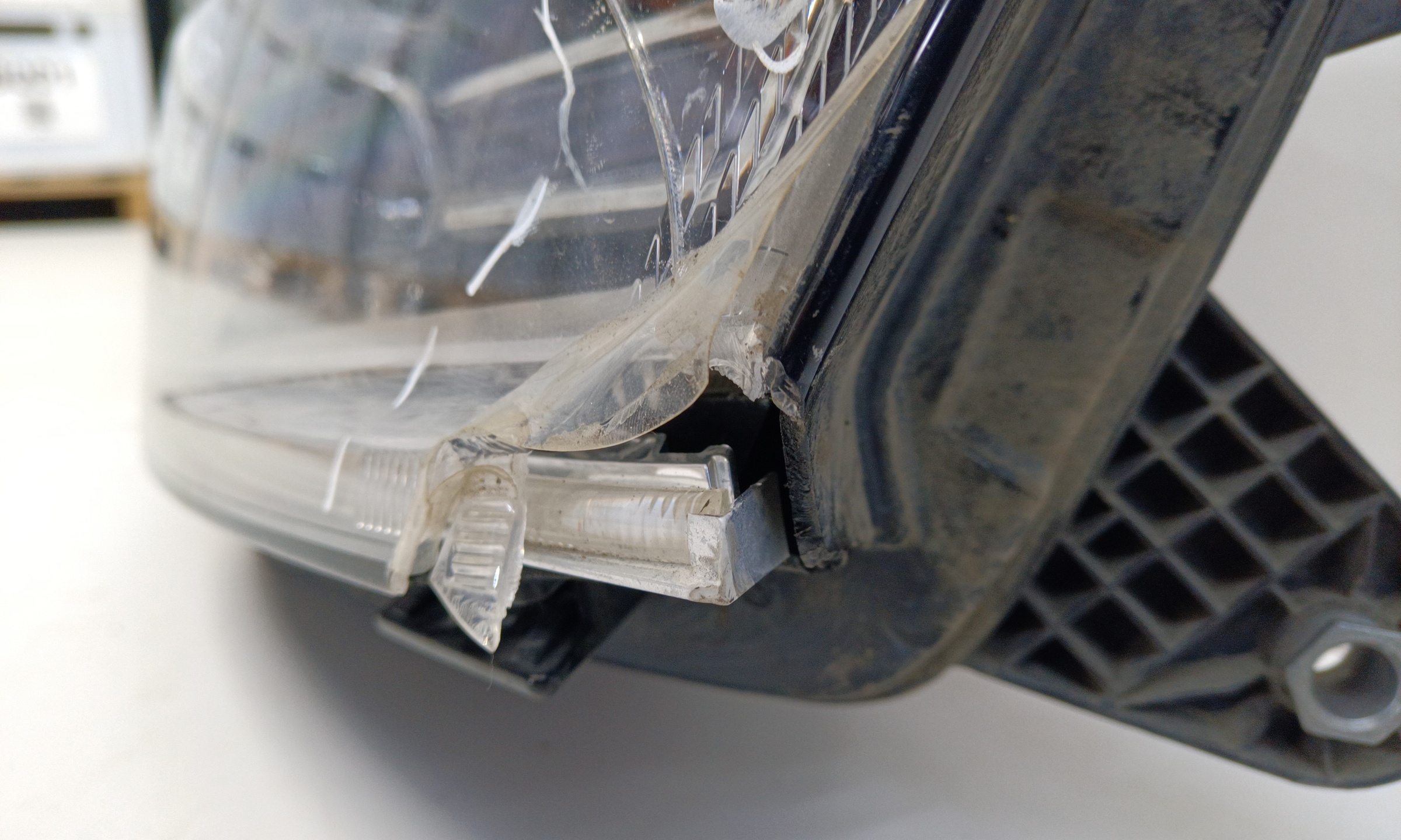 Фара передняя правая Exeed TXL Restail LED