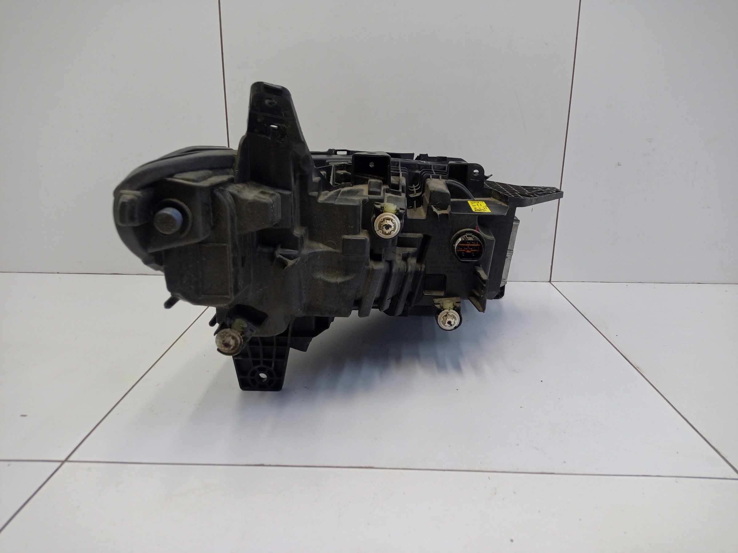 Фара передняя левая WEY 80 LED