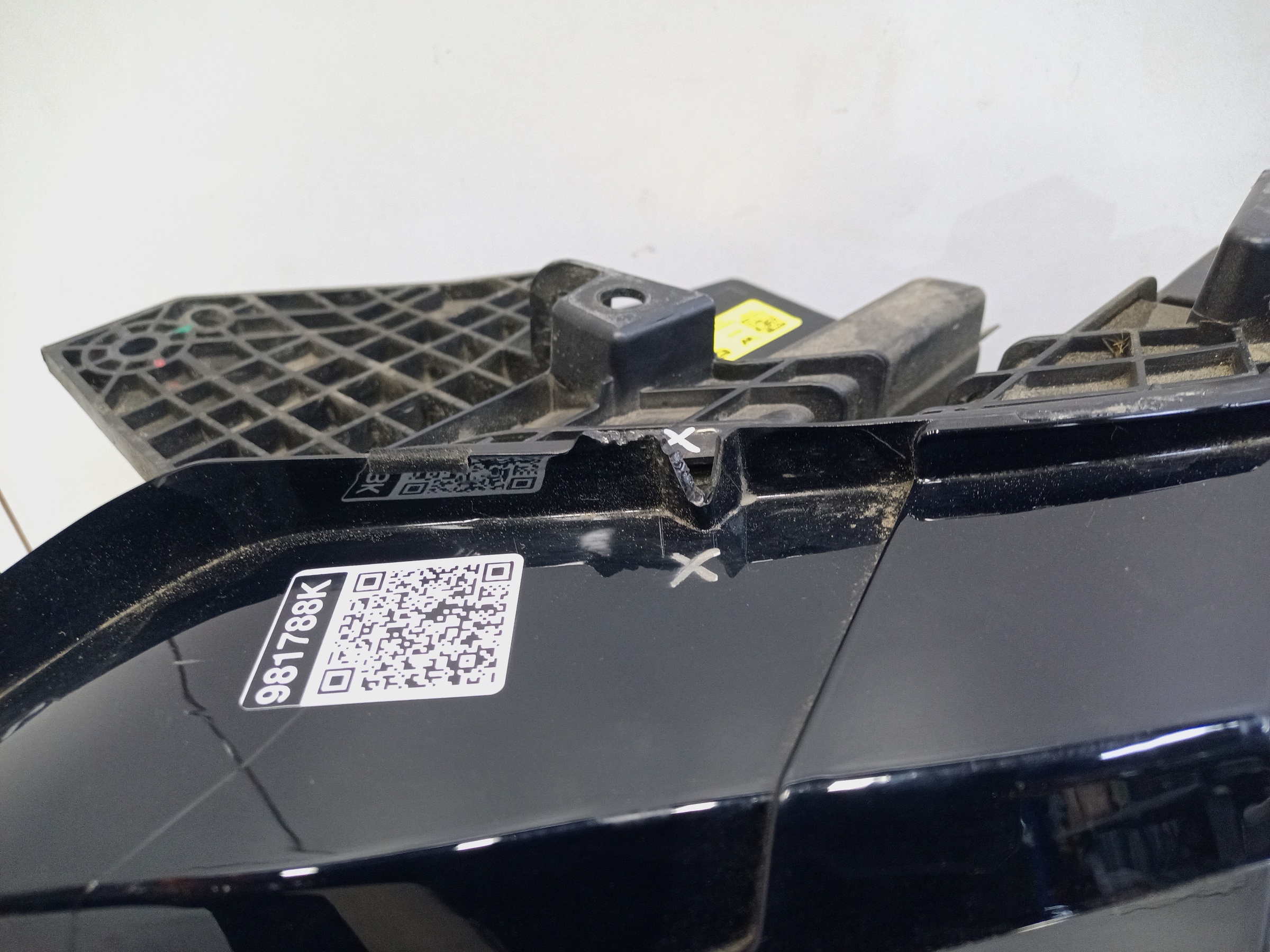 Фара передняя левая WEY 80 LED