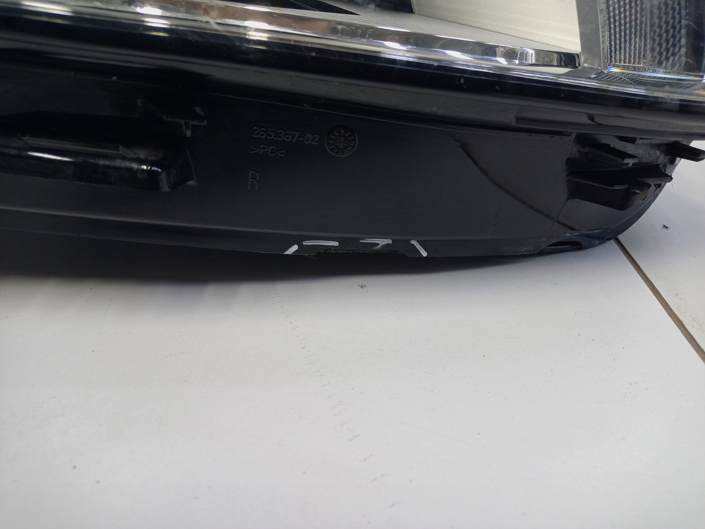 Фара передняя правая Wey 80 LED