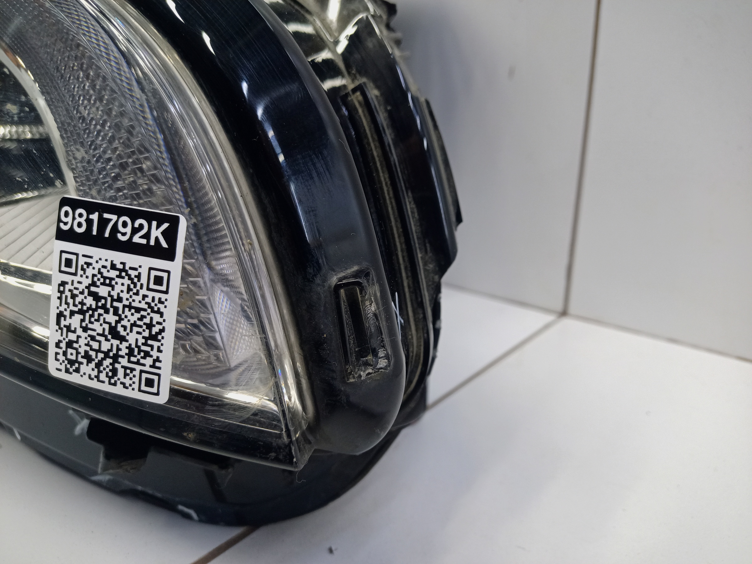 Фара передняя правая Wey 80 LED