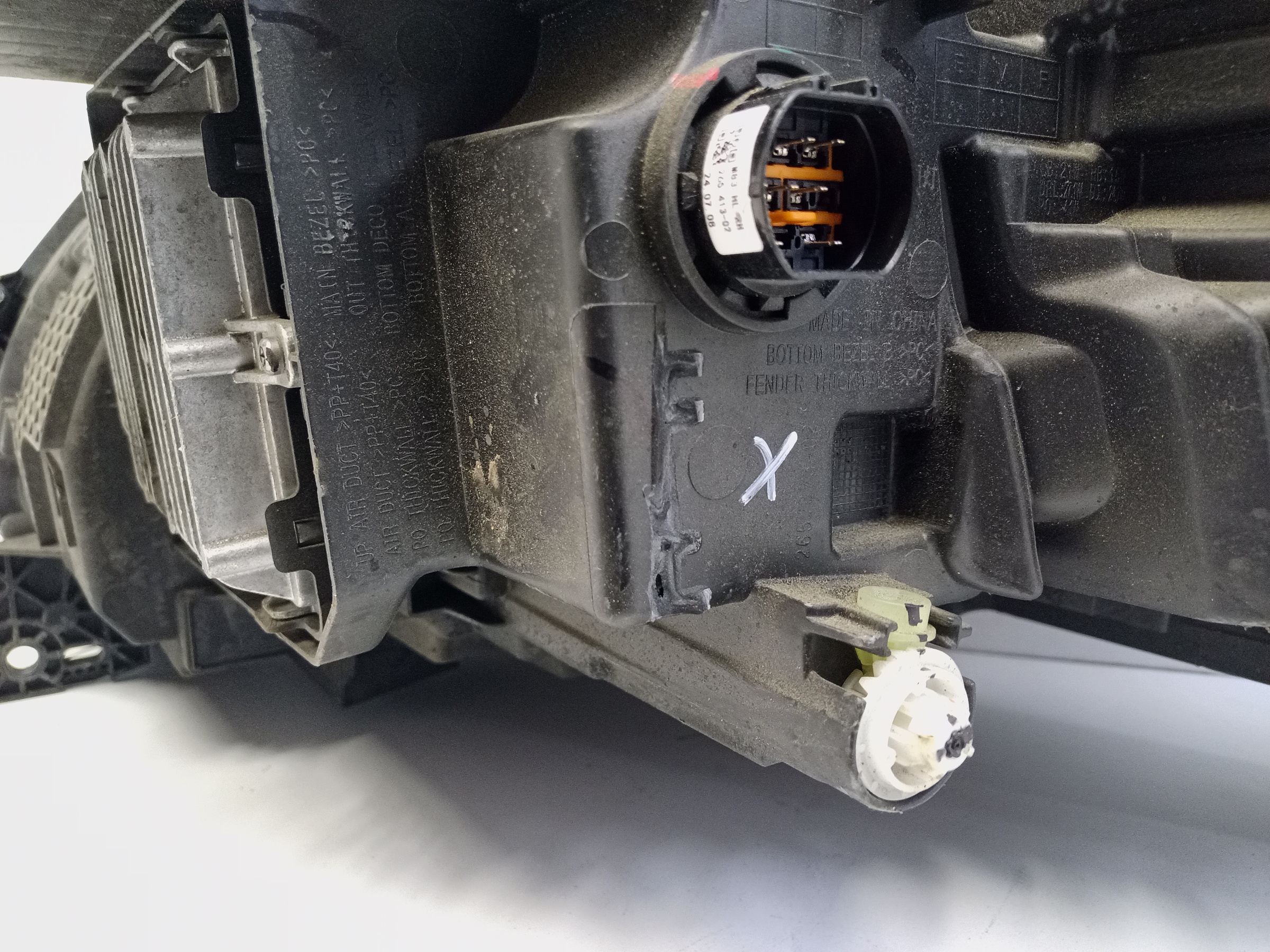 Фара передняя правая Wey 80 LED