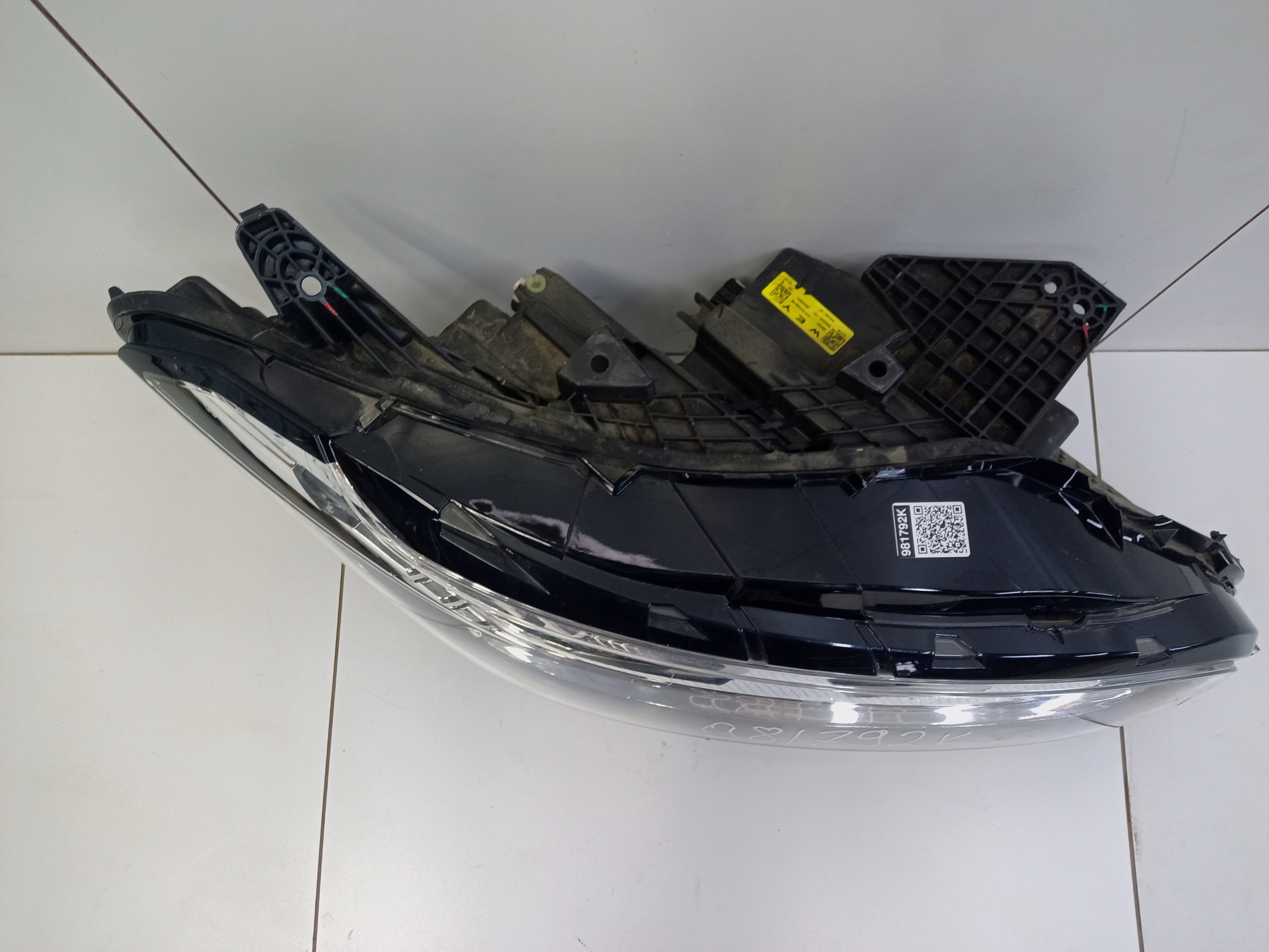 Фара передняя правая Wey 80 LED