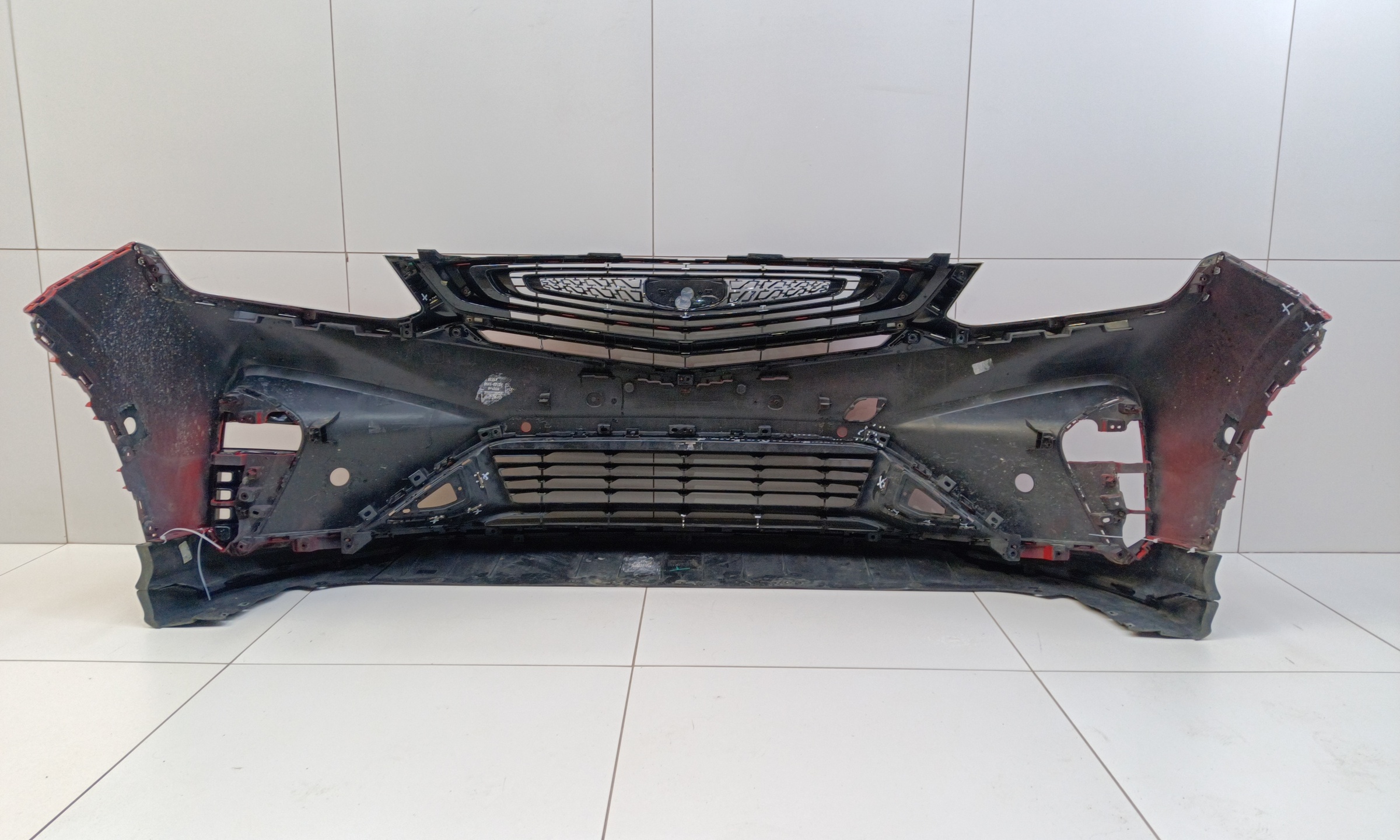 Бампер передний Geely Coolray под парктроник