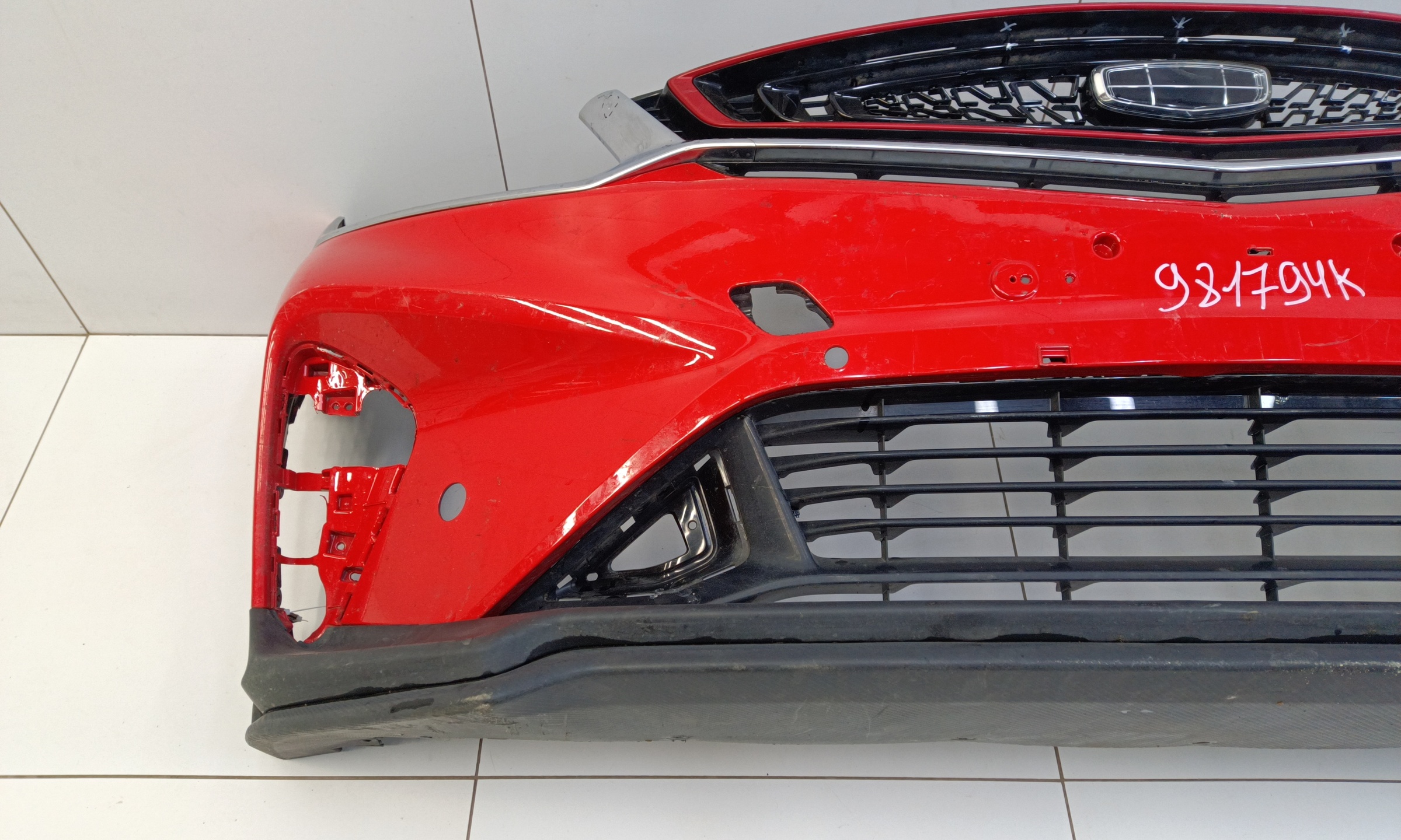 Бампер передний Geely Coolray под парктроник