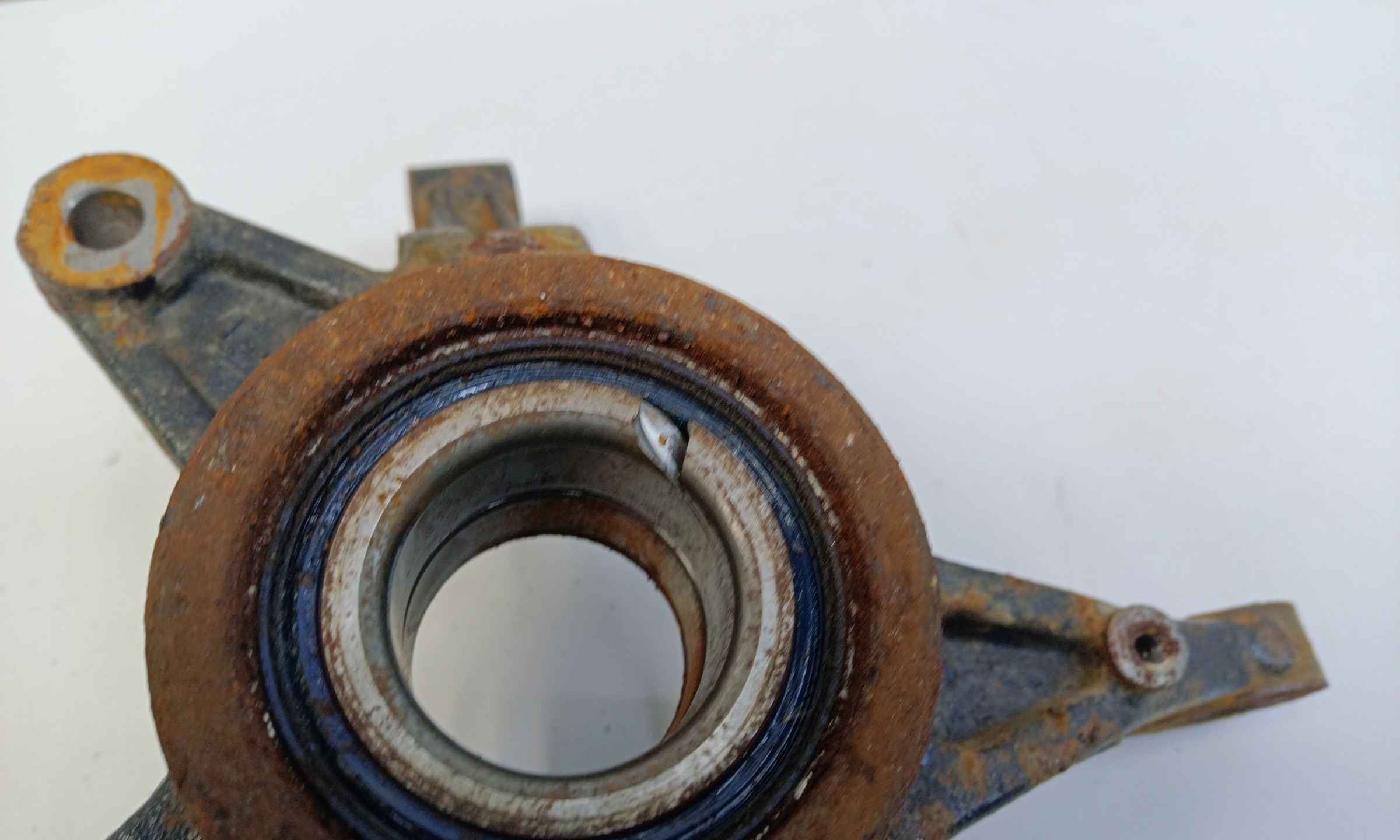 Кулак поворотный передний левый Chery Tiggo 4 Pro