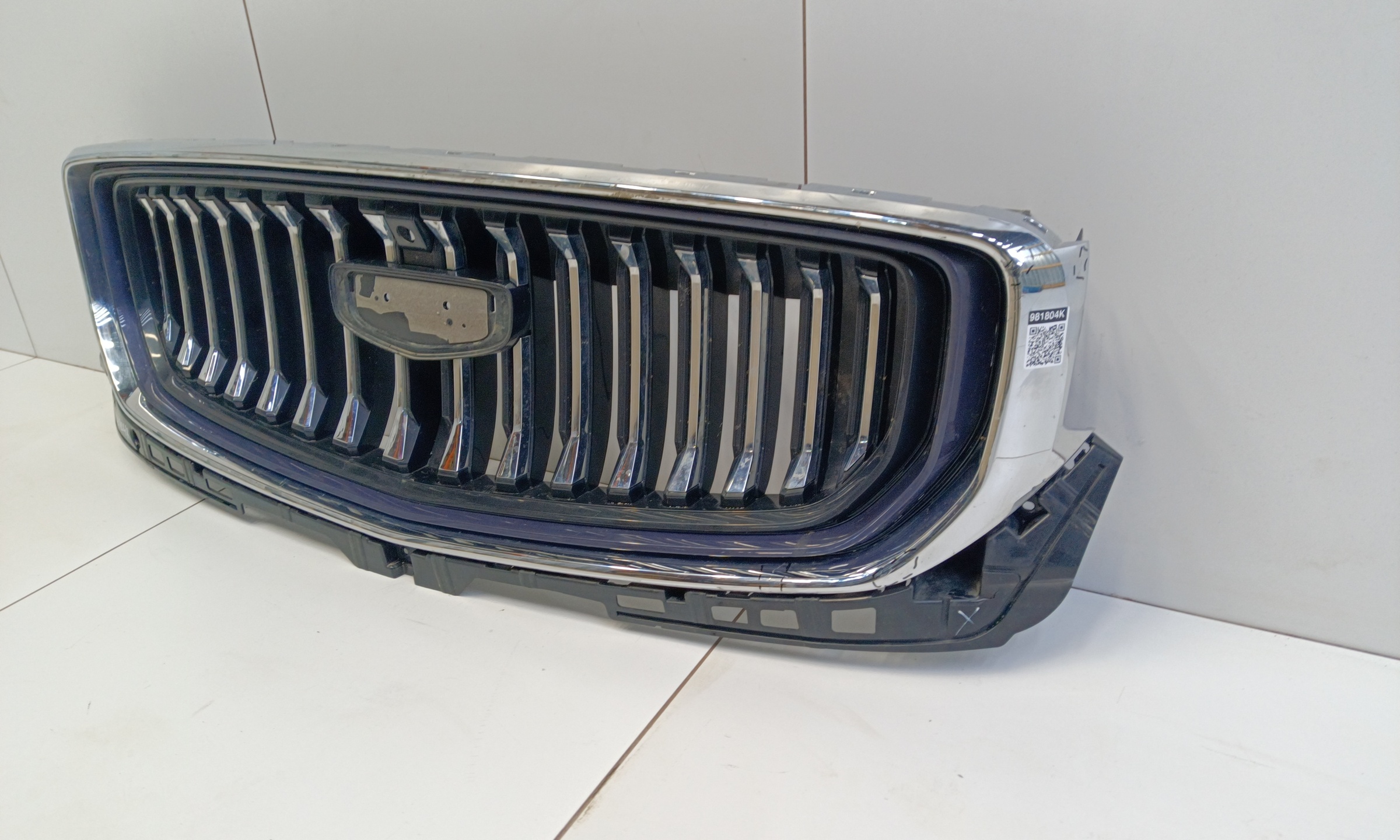 Решетка радиатора Geely Monjaro