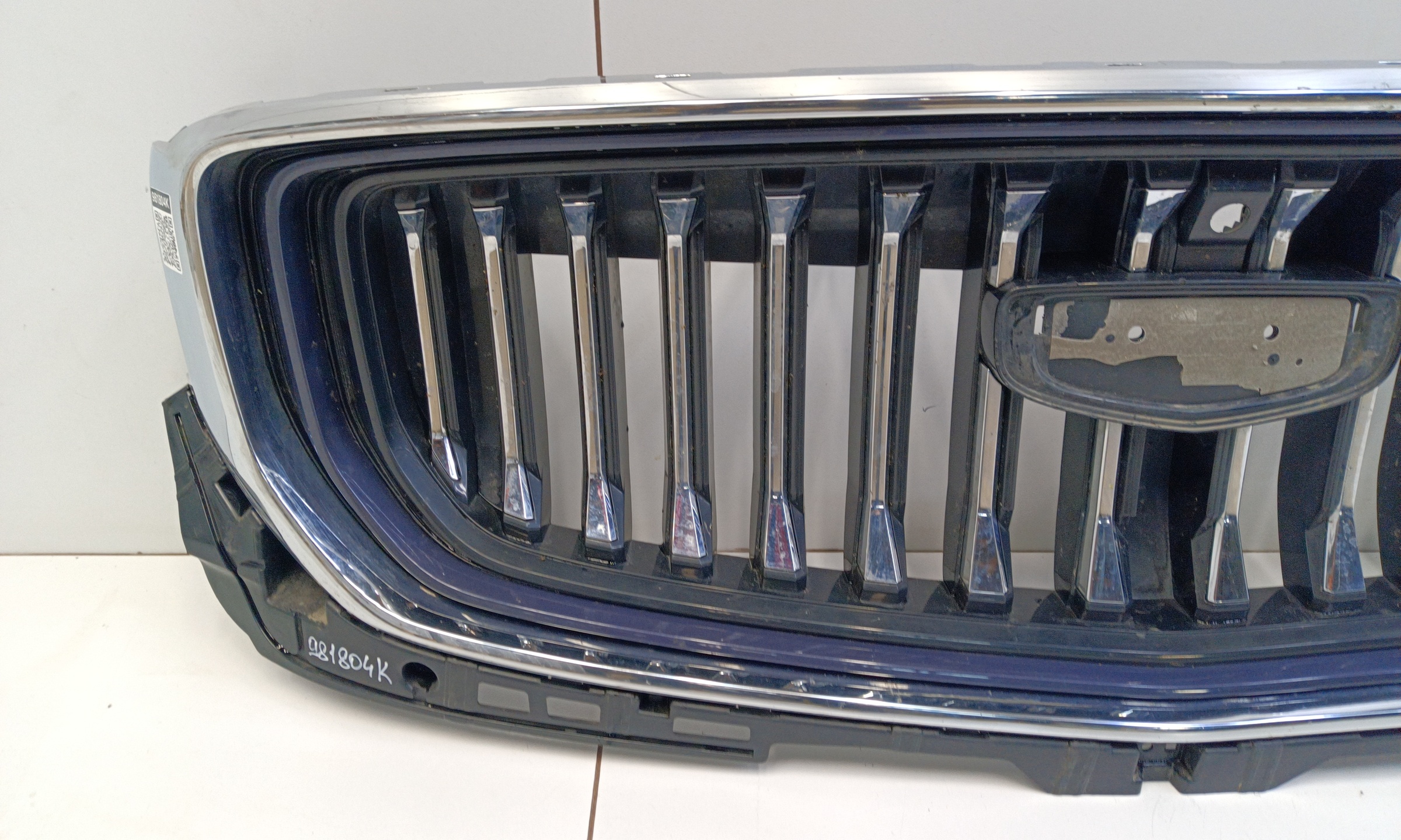 Решетка радиатора Geely Monjaro