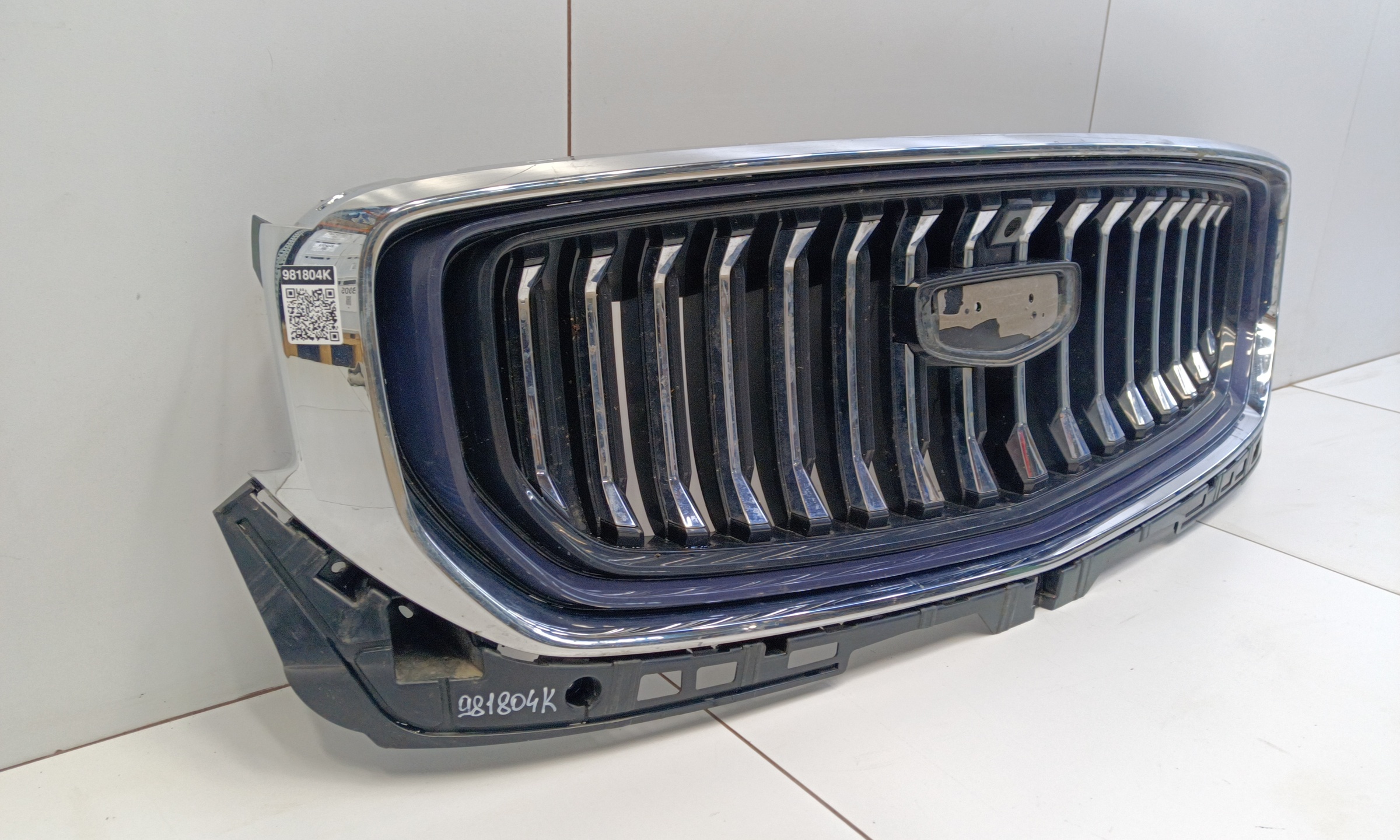 Решетка радиатора Geely Monjaro