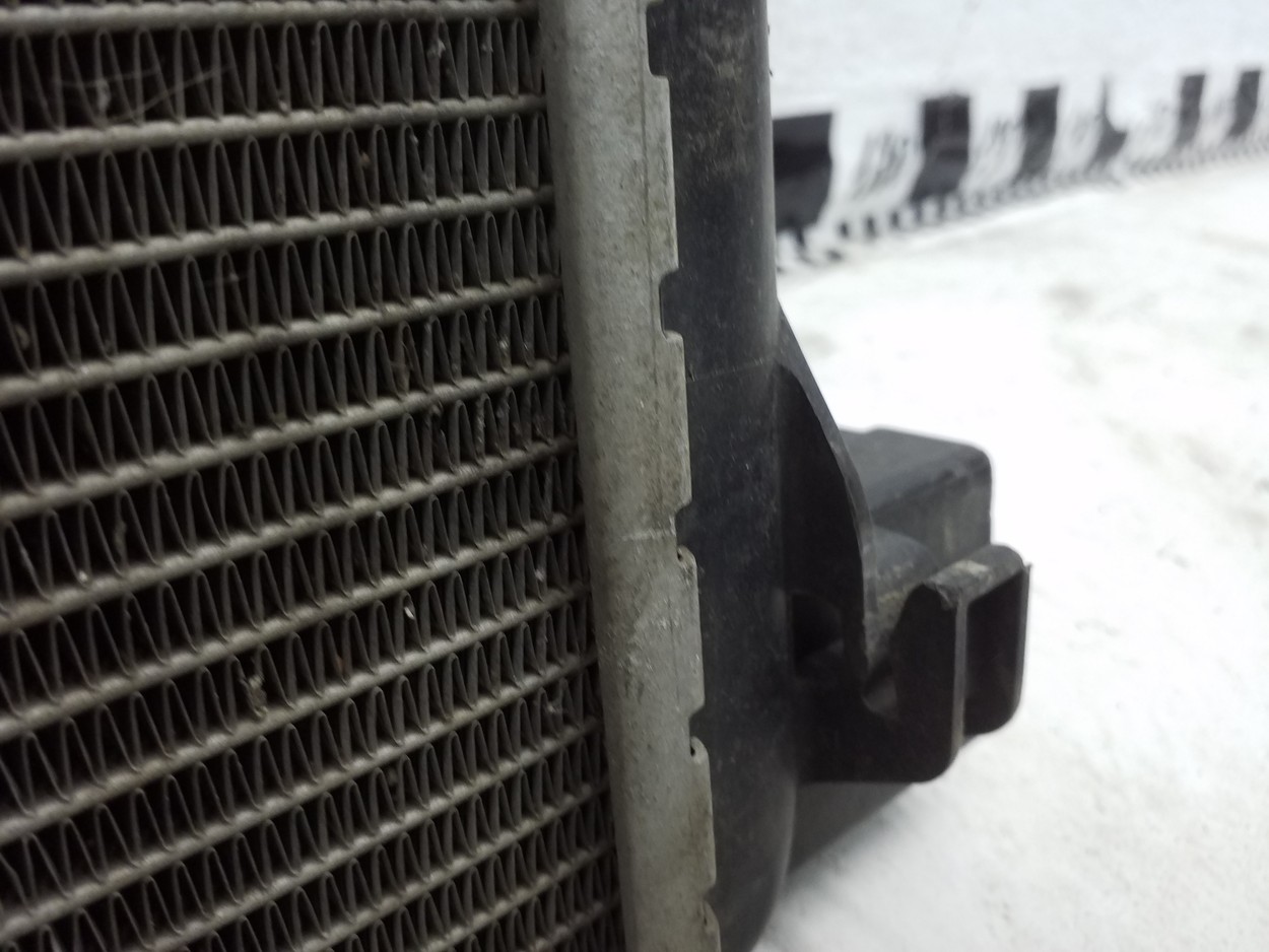 Радиатор охлаждения двигателя дополнительный Skoda Octavia A7