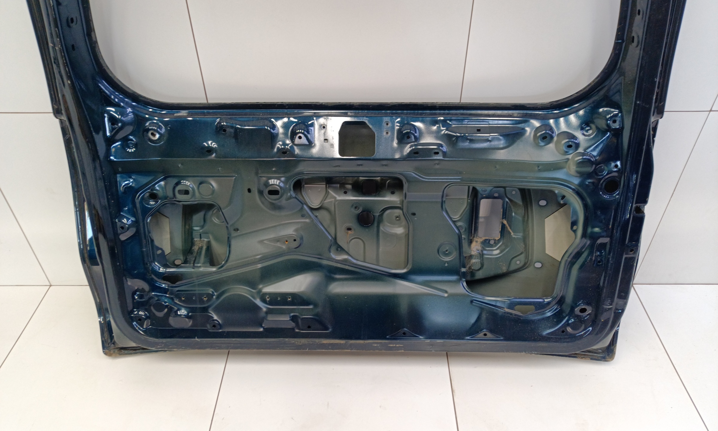 Крышка багажника Toyota Land Cruiser Prado 150 Restail 2