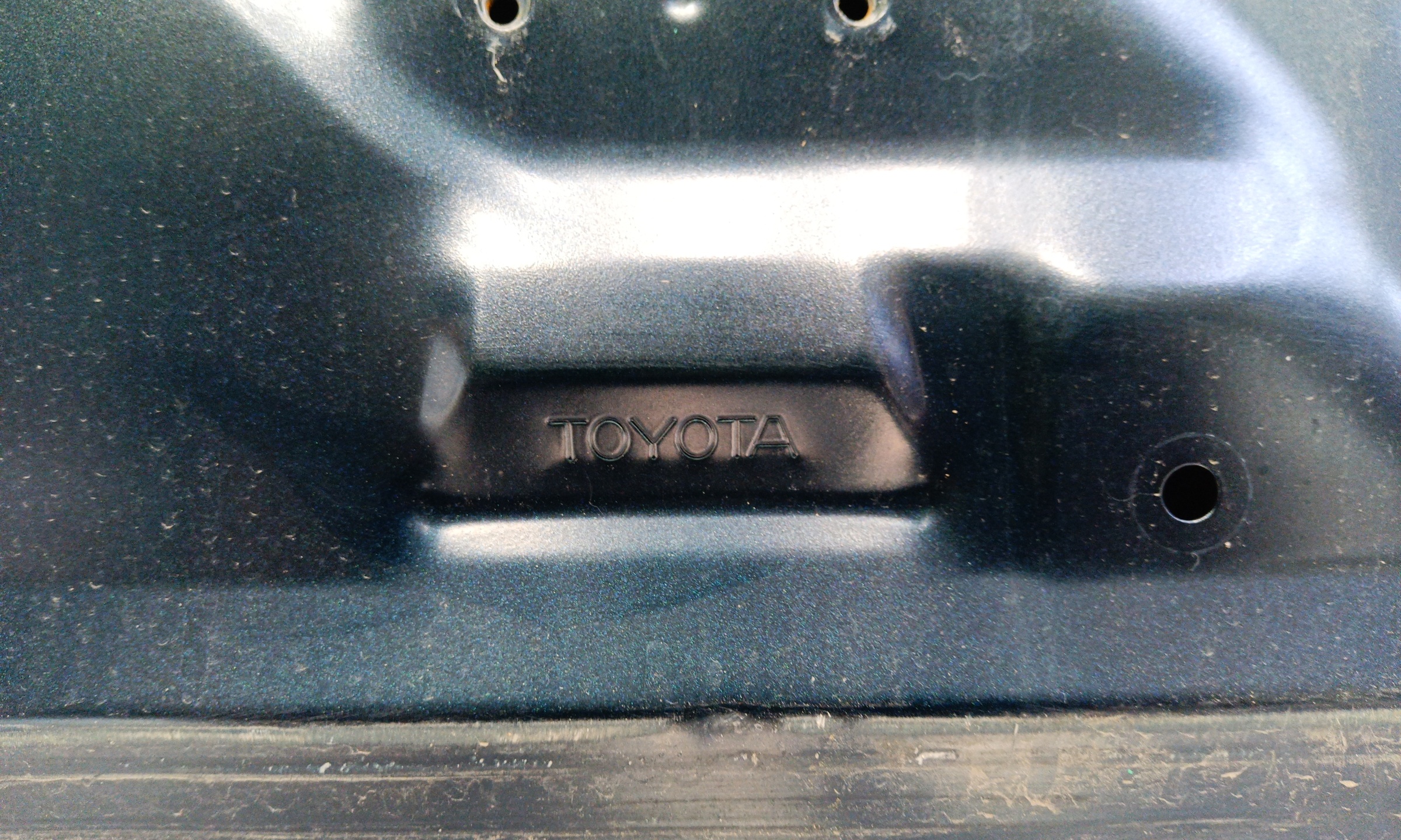 Крышка багажника Toyota Land Cruiser Prado 150 Restail 2