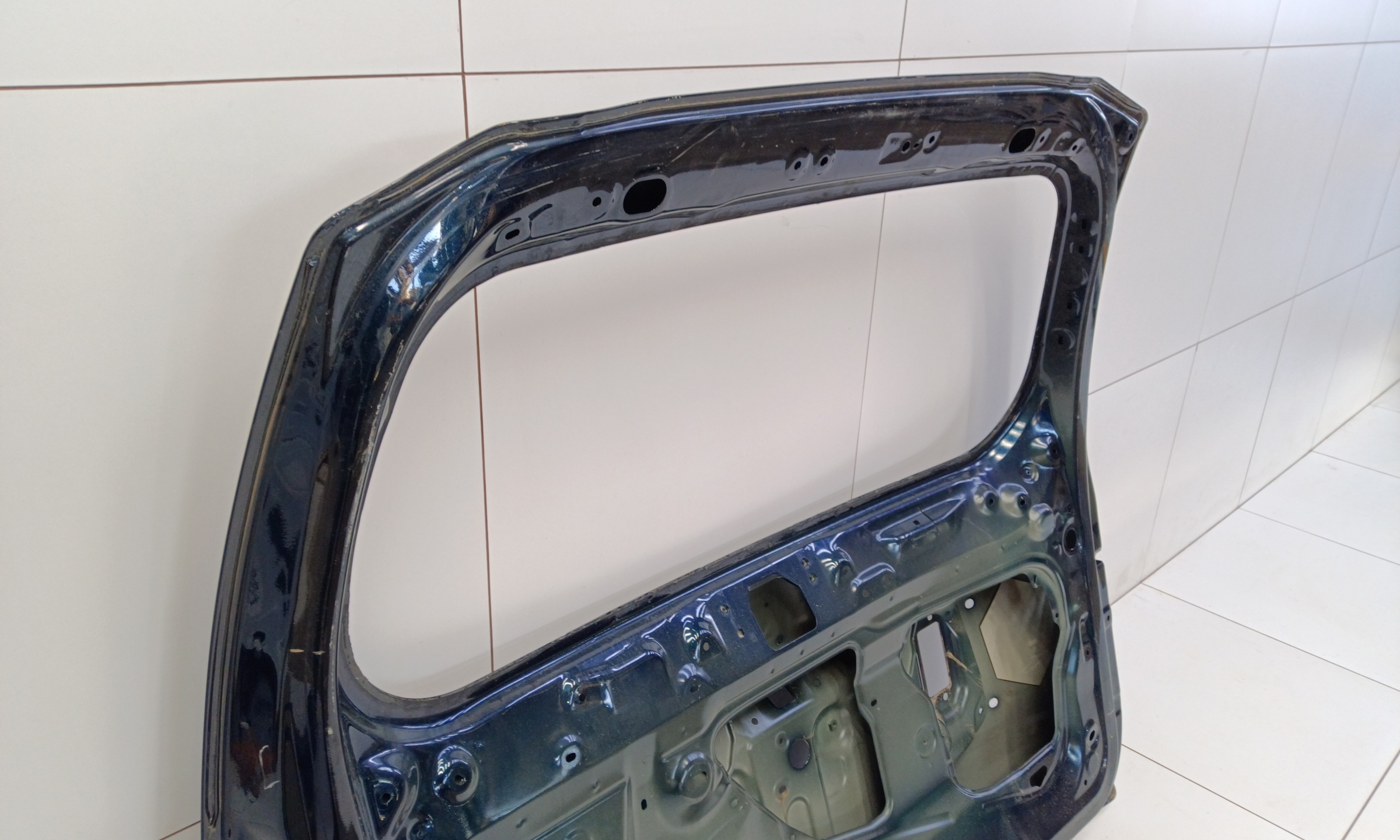 Крышка багажника Toyota Land Cruiser Prado 150 Restail 2