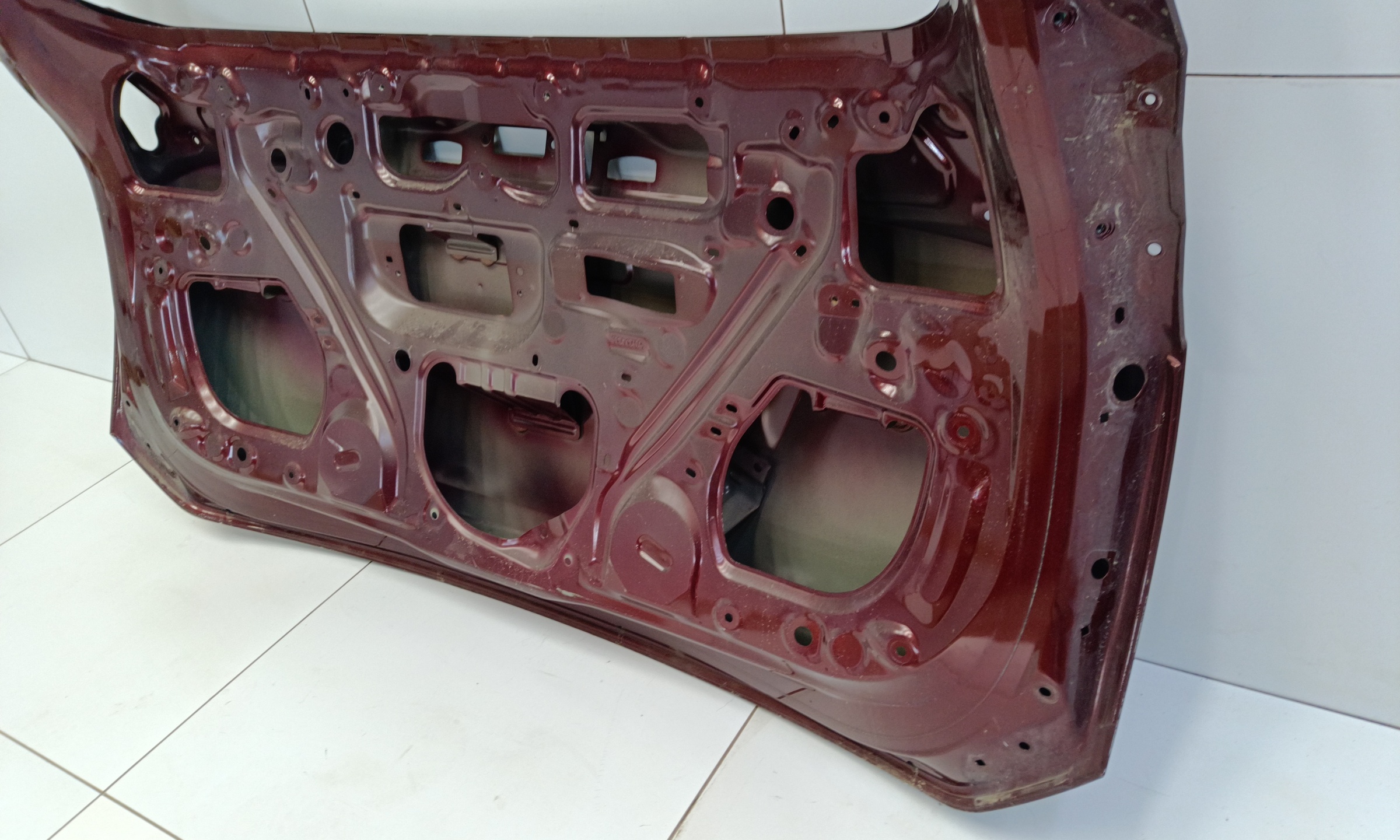 Крышка багажника Toyota RAV4 CA40 Restail